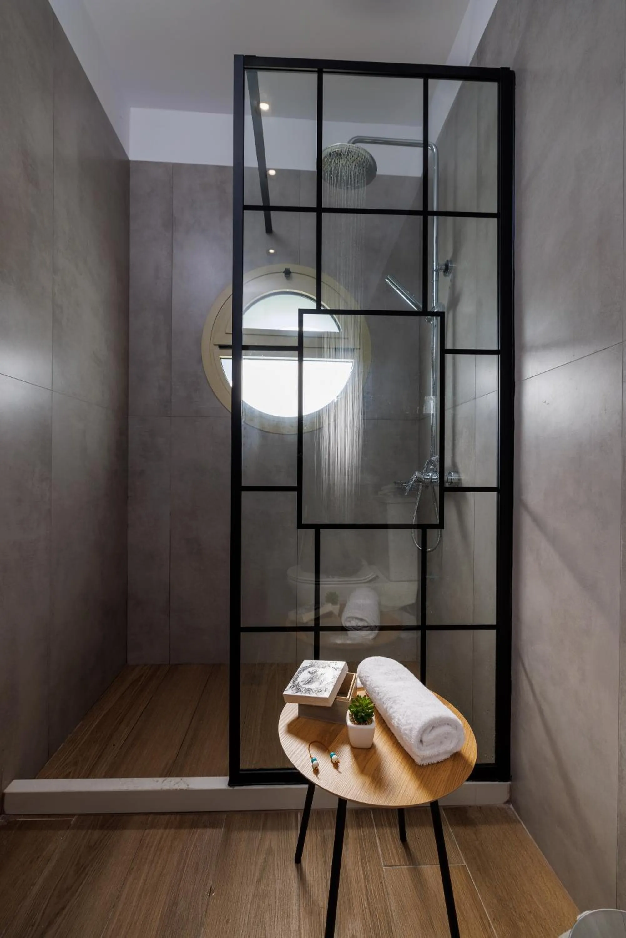Bathroom in Cathedral Suites