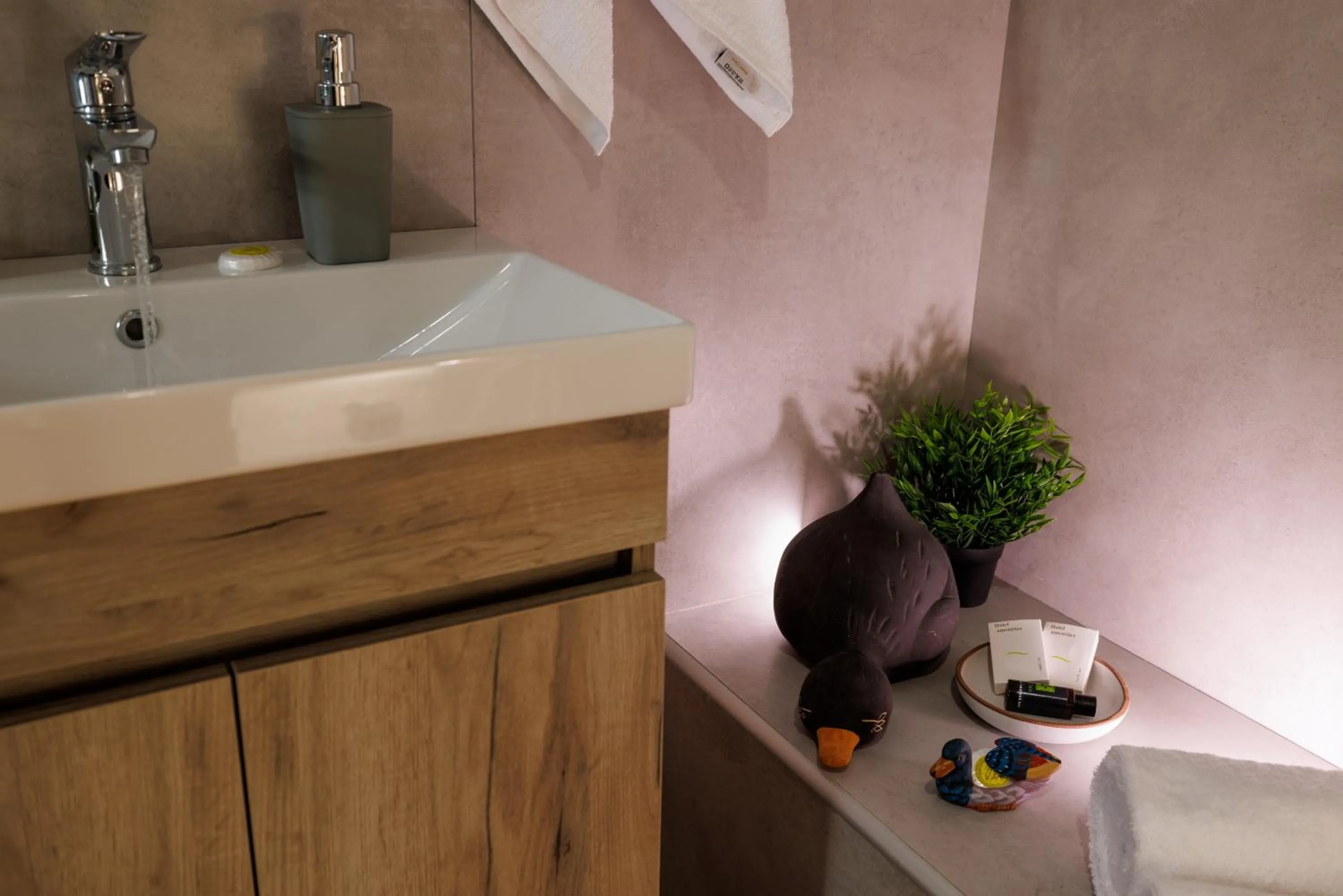 Bathroom in Cathedral Suites