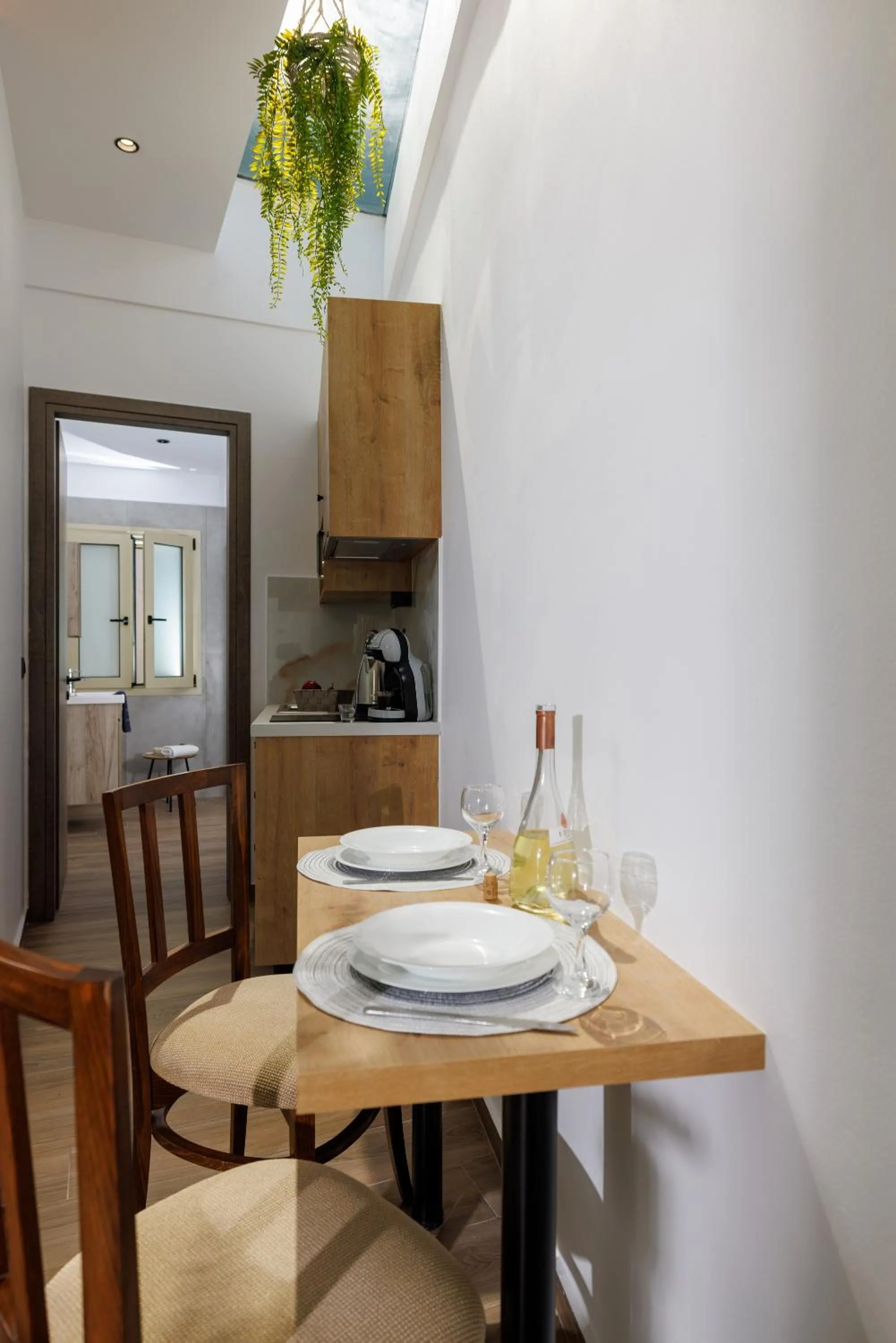Kitchen or kitchenette in Cathedral Suites
