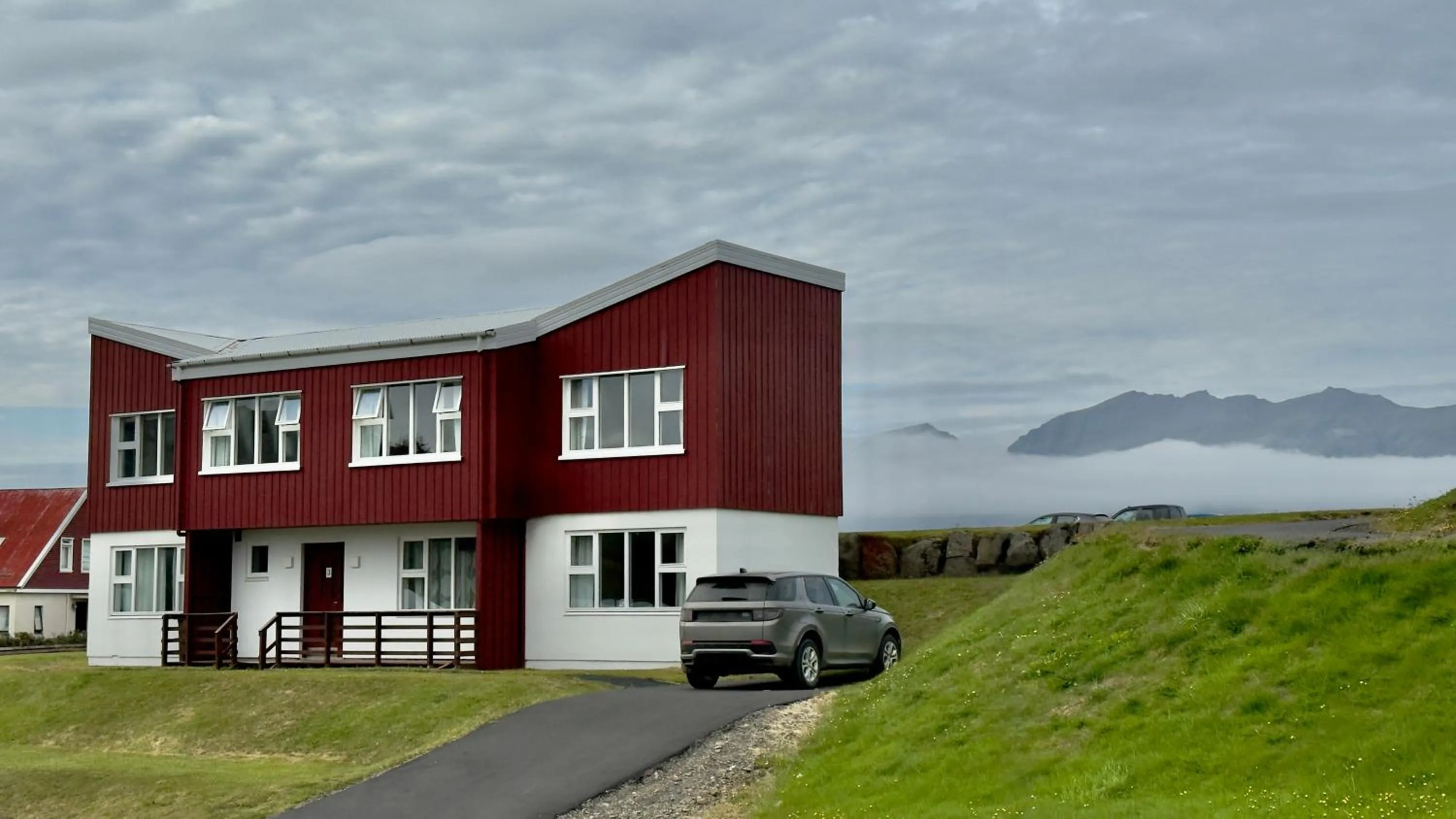 Property building in Framtid Apartments and Holiday Homes