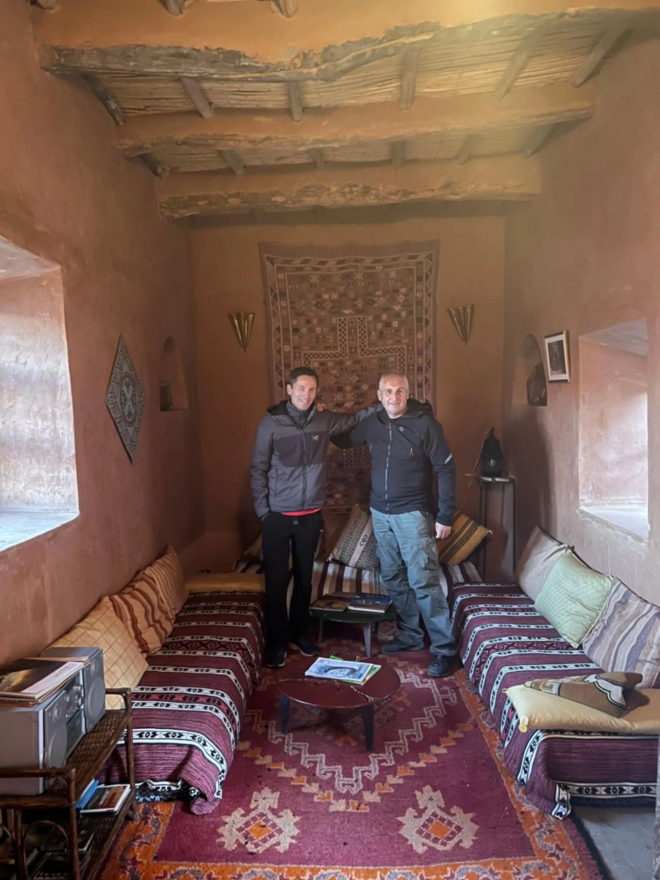 group of guests in Kasbah Tigmi El Janoub