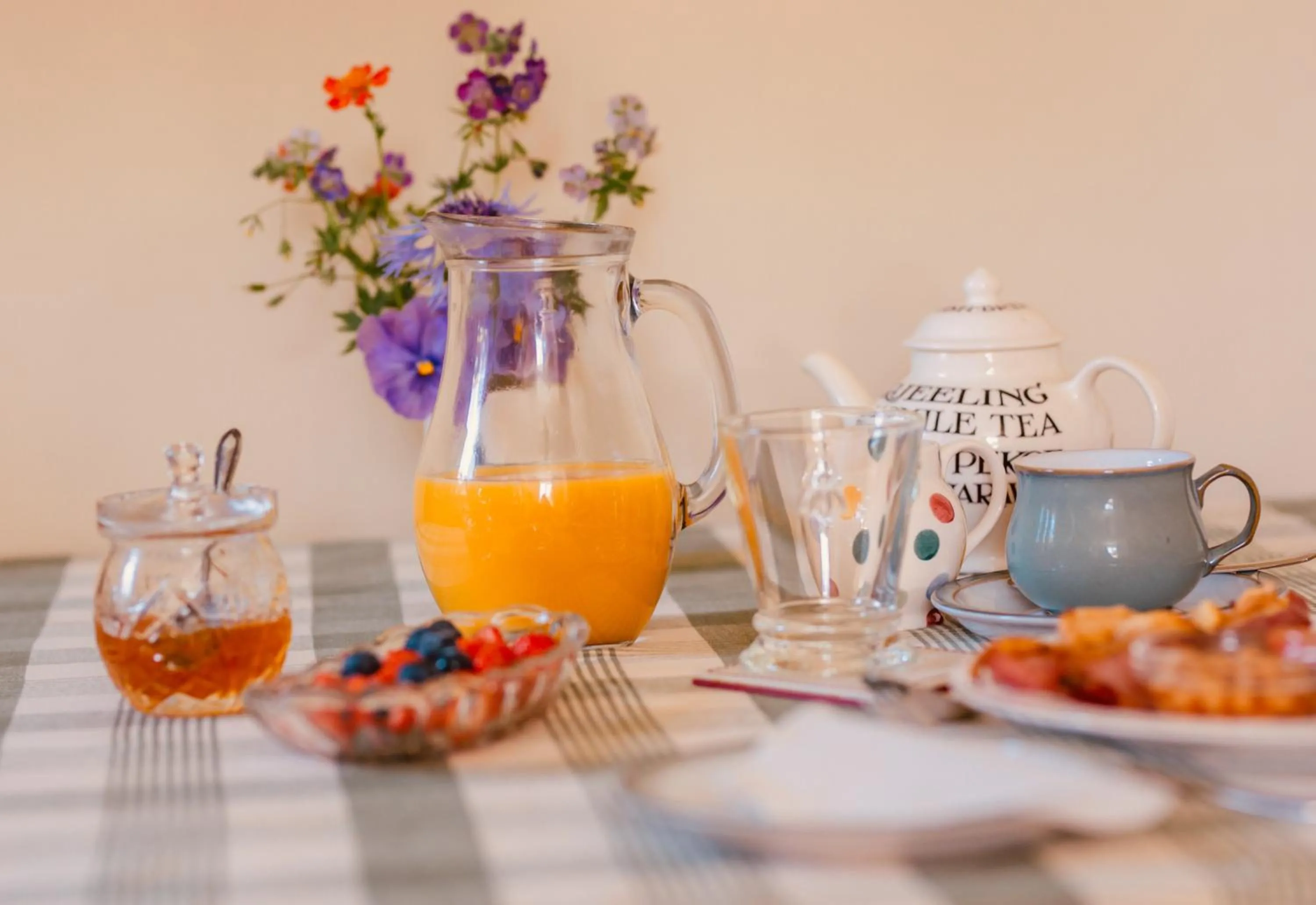 Food and drinks in Yew Tree Farm