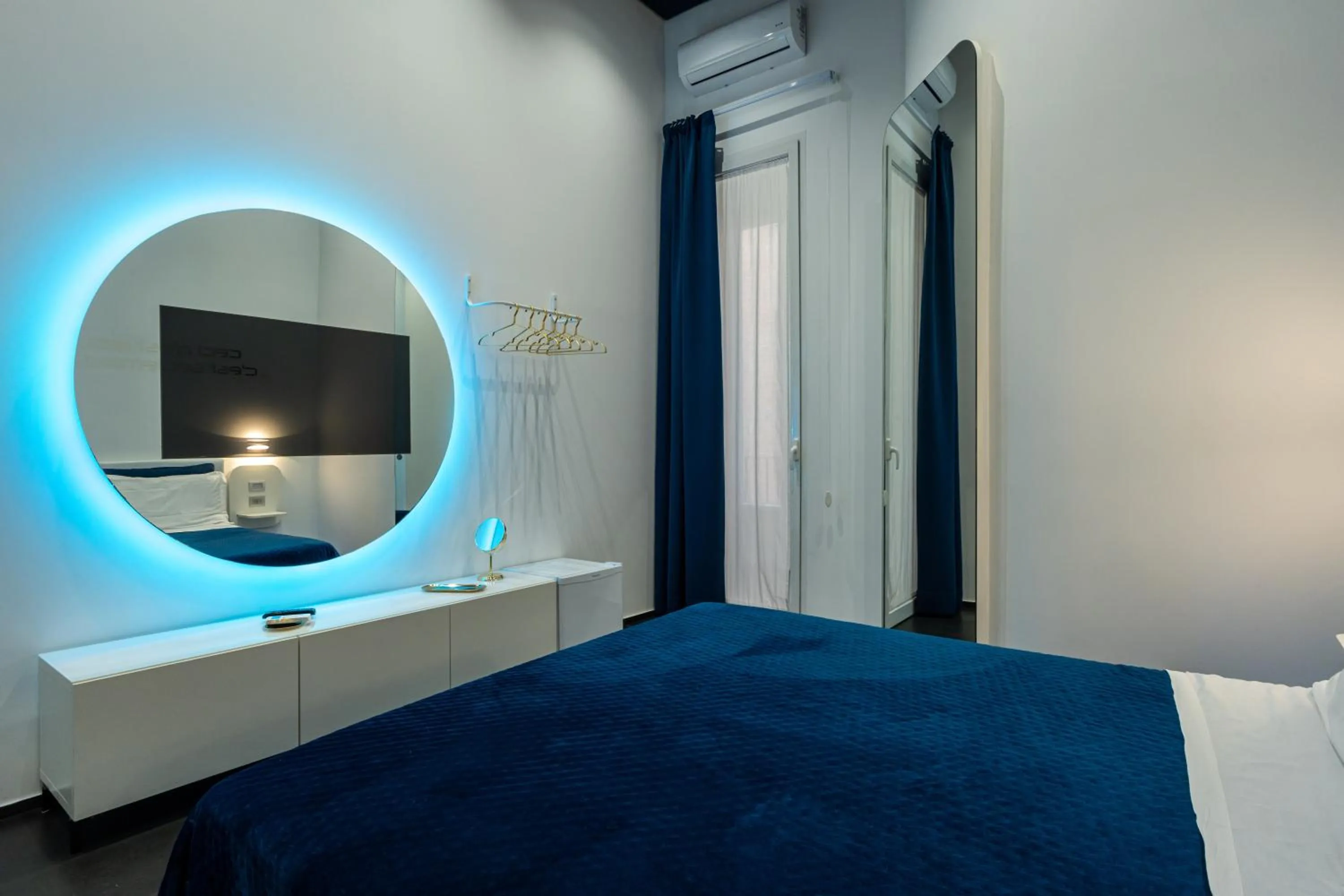 Bed in Skyhouse Chiatamone