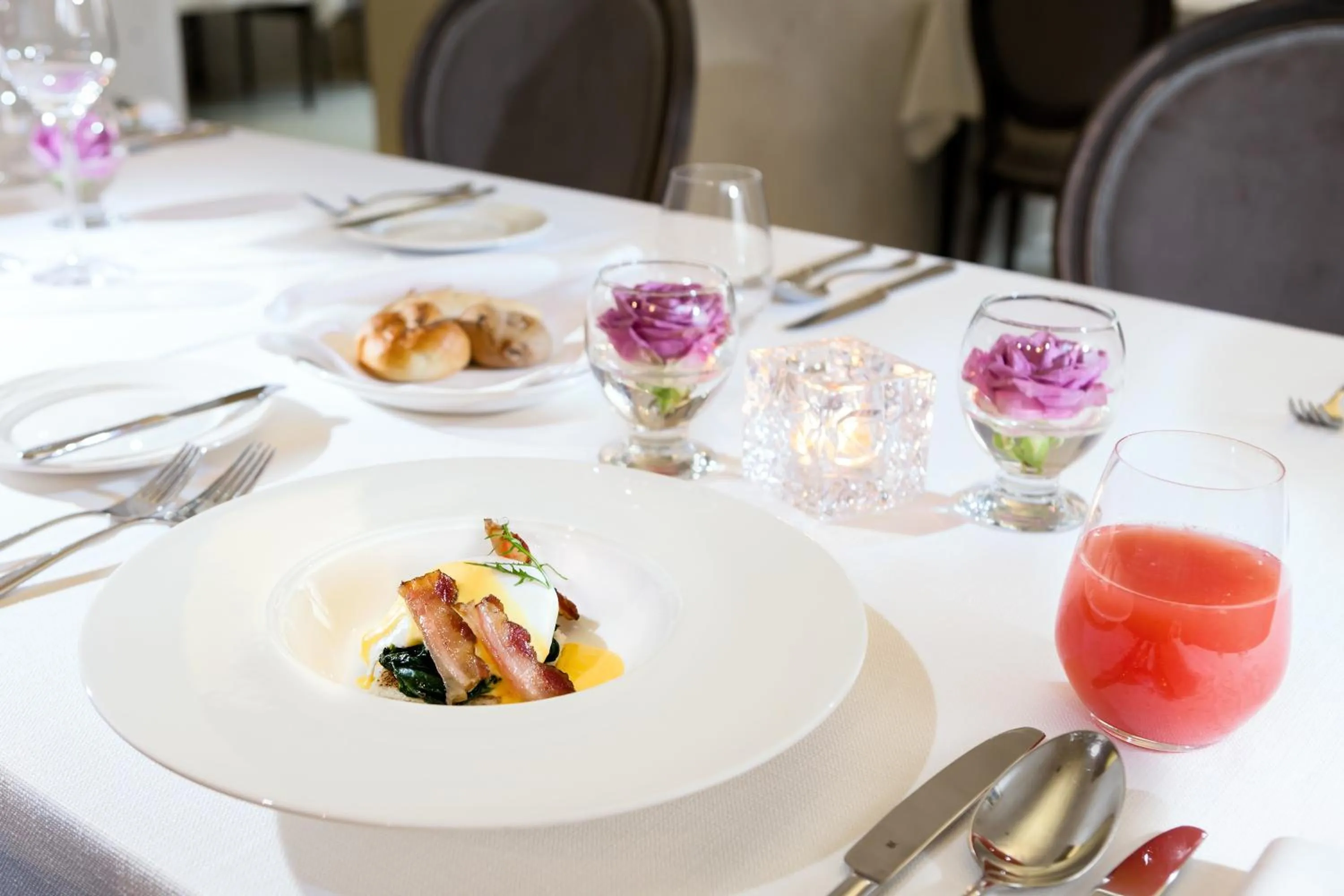 Restaurant/places to eat in Hotel Alter