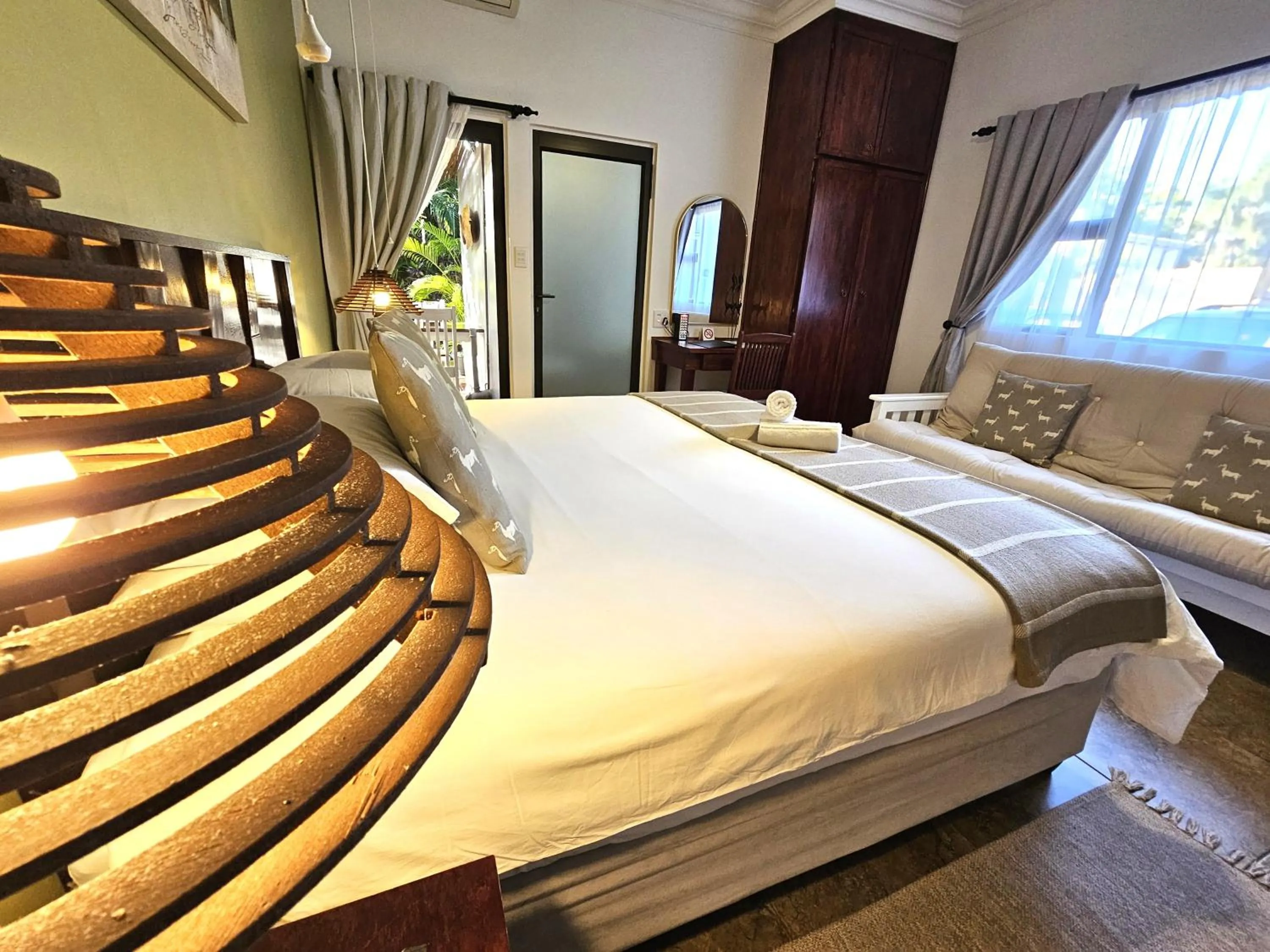 Bed in Leopard Corner Lodge