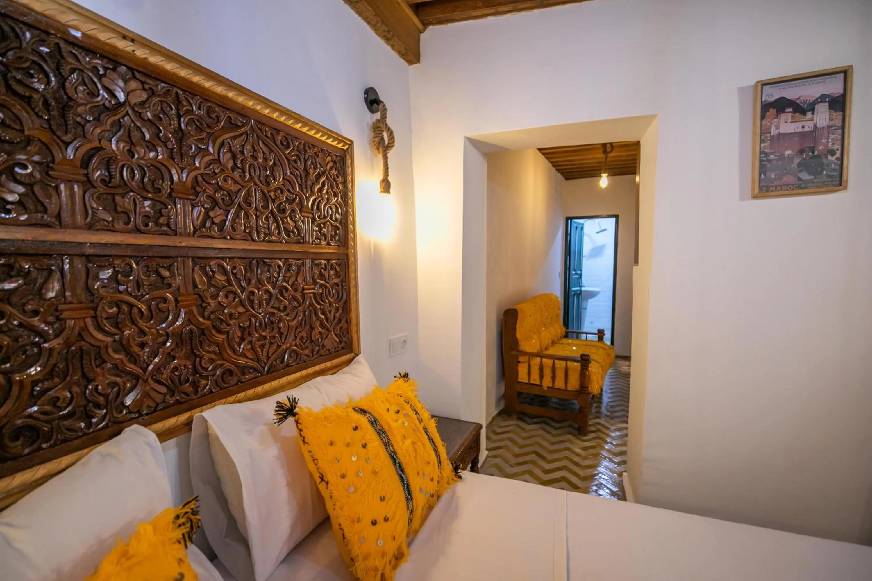 Bed in Dar Usham Fes Luxury Guest House