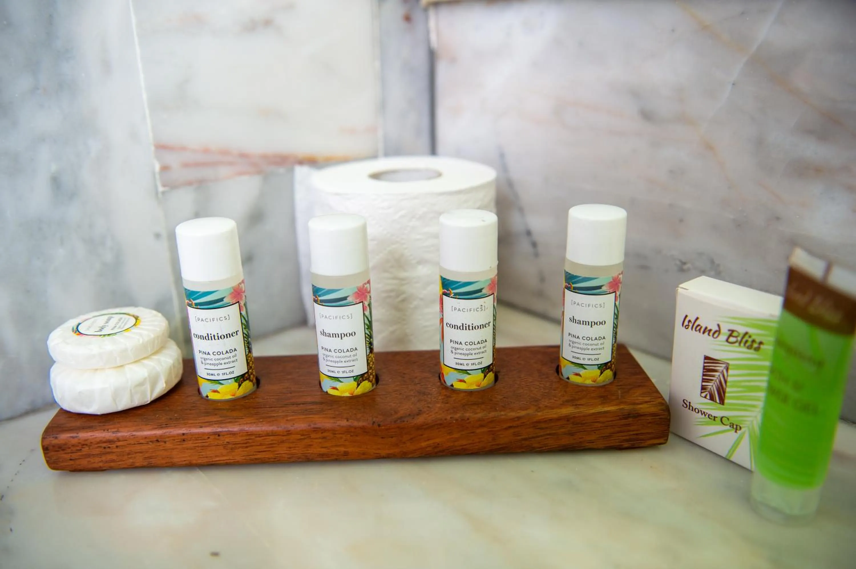 Bathroom in Yatu Lau Lagoon Resort Fiji