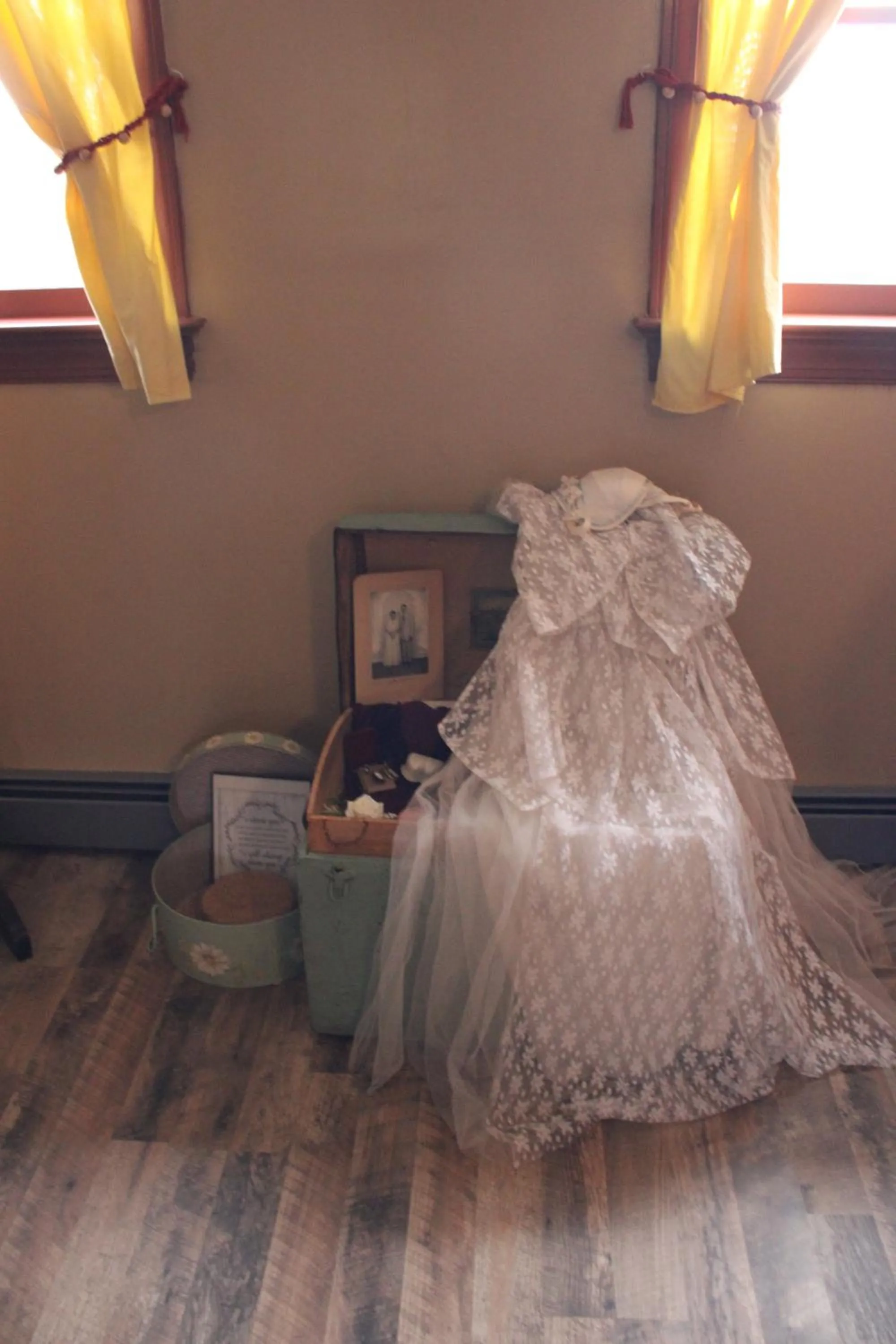 Moonlight Manor Bed & Breakfast