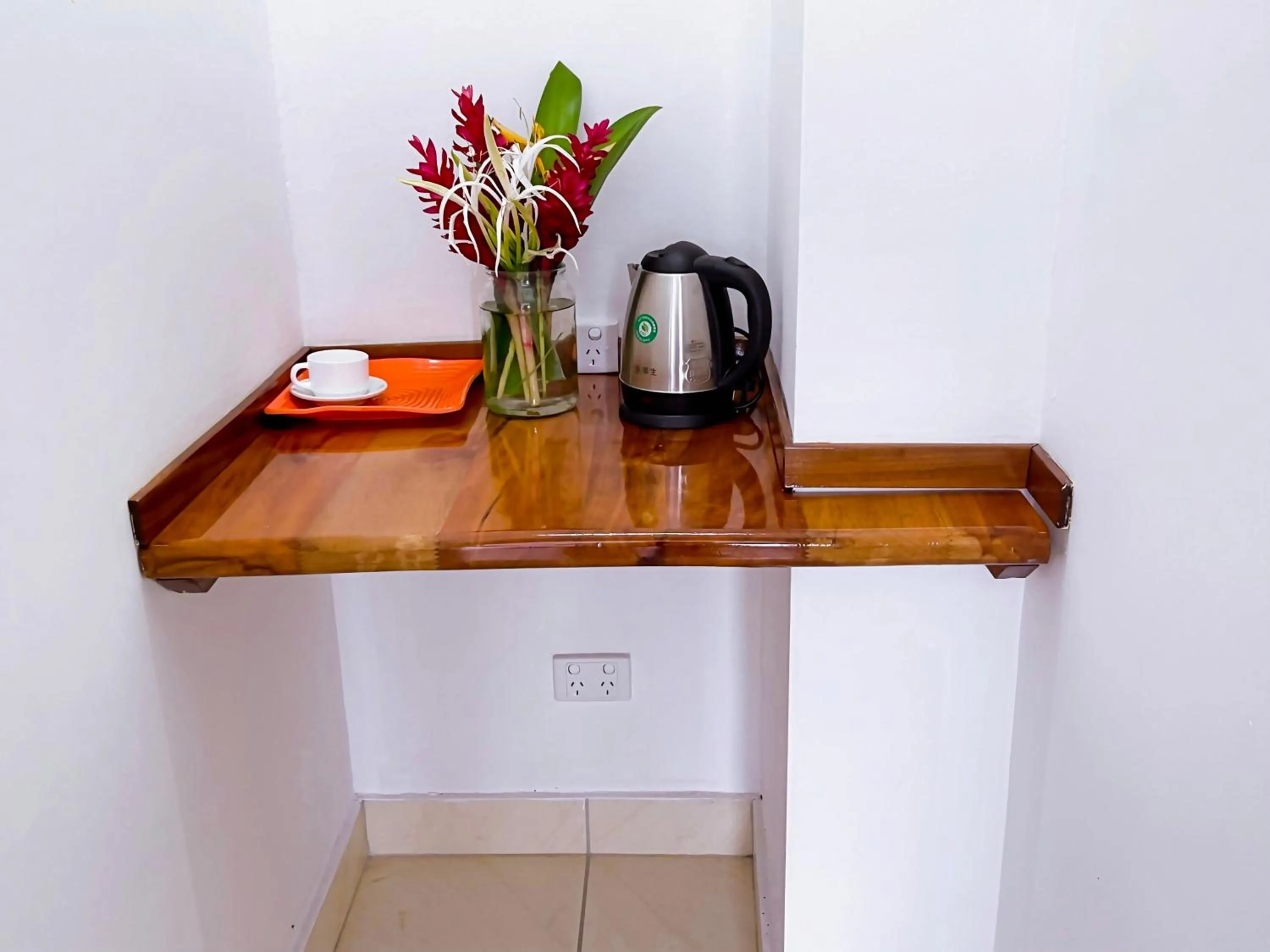 Coconut Palms Resort & Diamond Casino