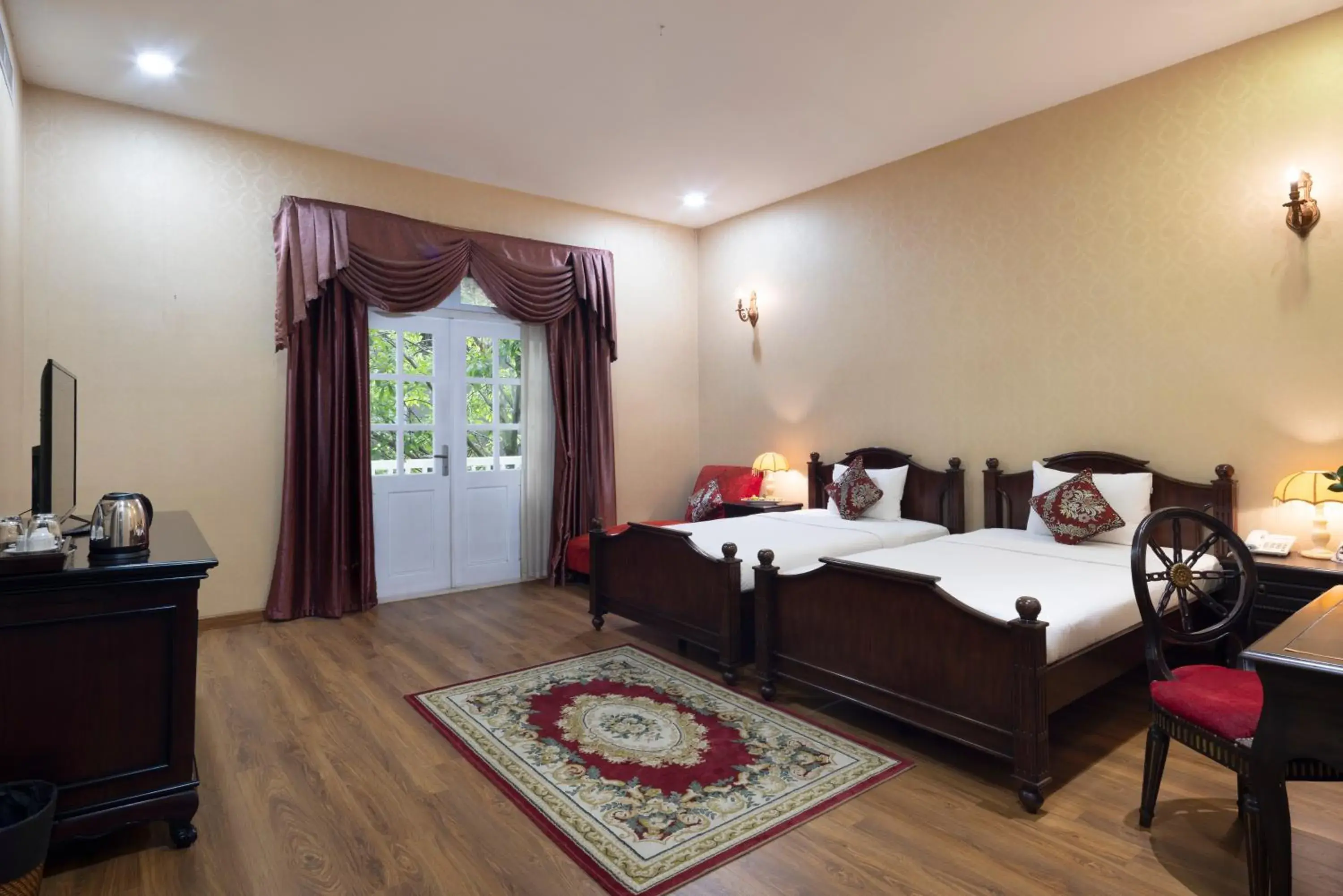 Bed in Hidden Mansions Saigon Resort Bed in Hidden Mansions Saigon Resort