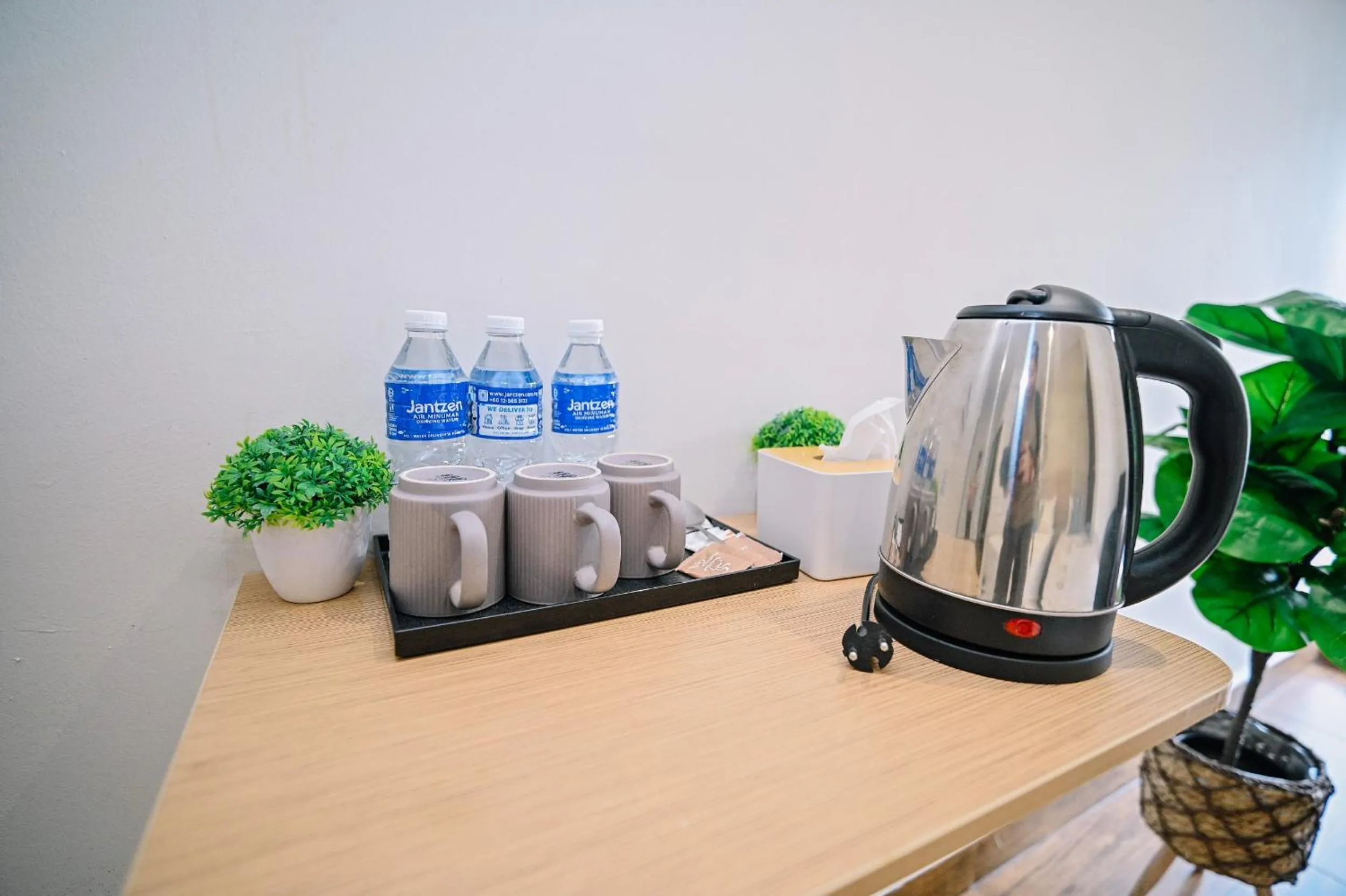 Coffee/tea facilities in Swing & Pillows - KL Sri Petaling