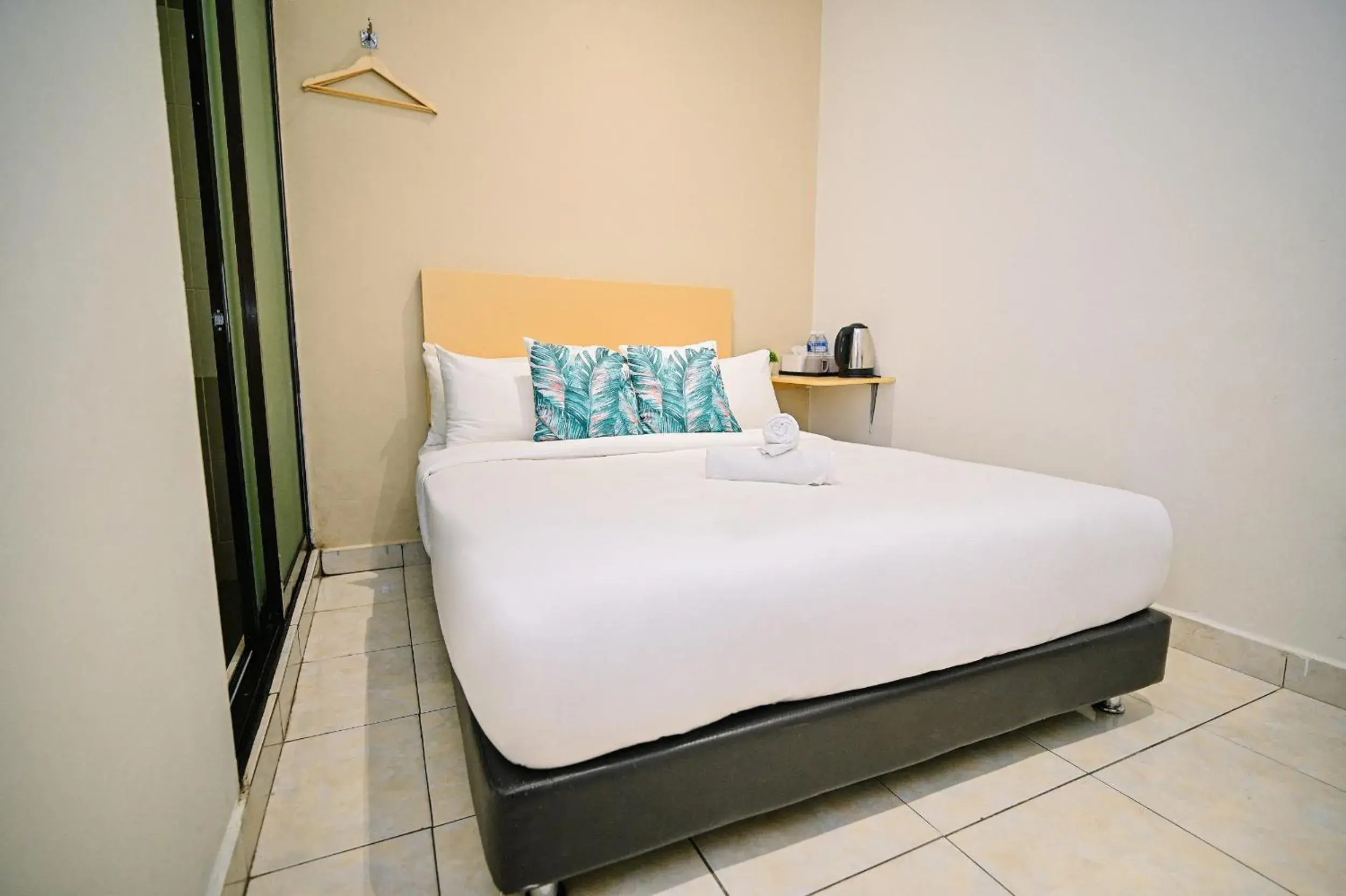 Bed in Swing & Pillows - KL Sri Petaling Bed in Swing & Pillows - KL Sri Petaling