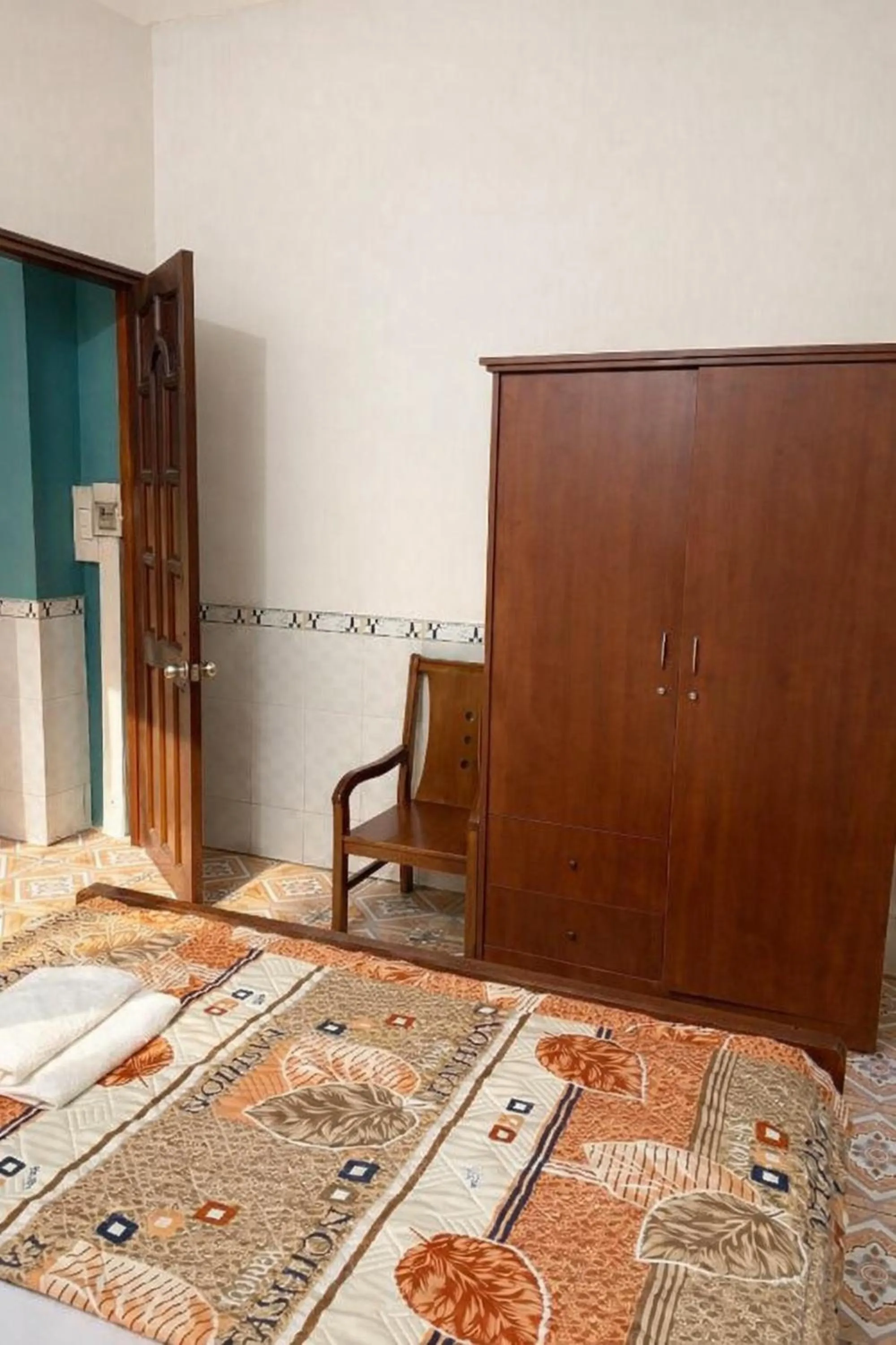 Bed in QUỲNH HOA HOTEL