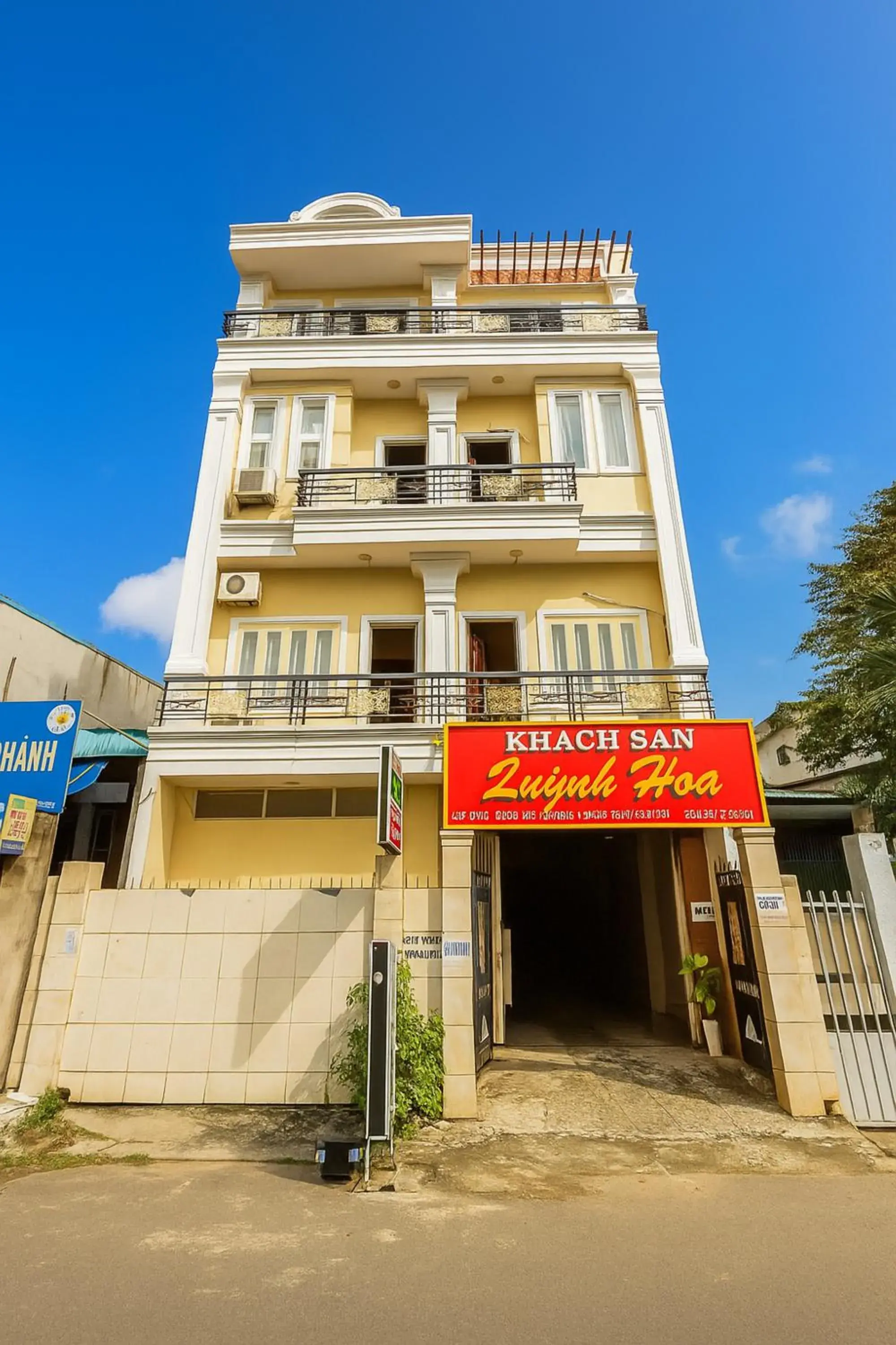 QUỲNH HOA HOTEL QUỲNH HOA HOTEL