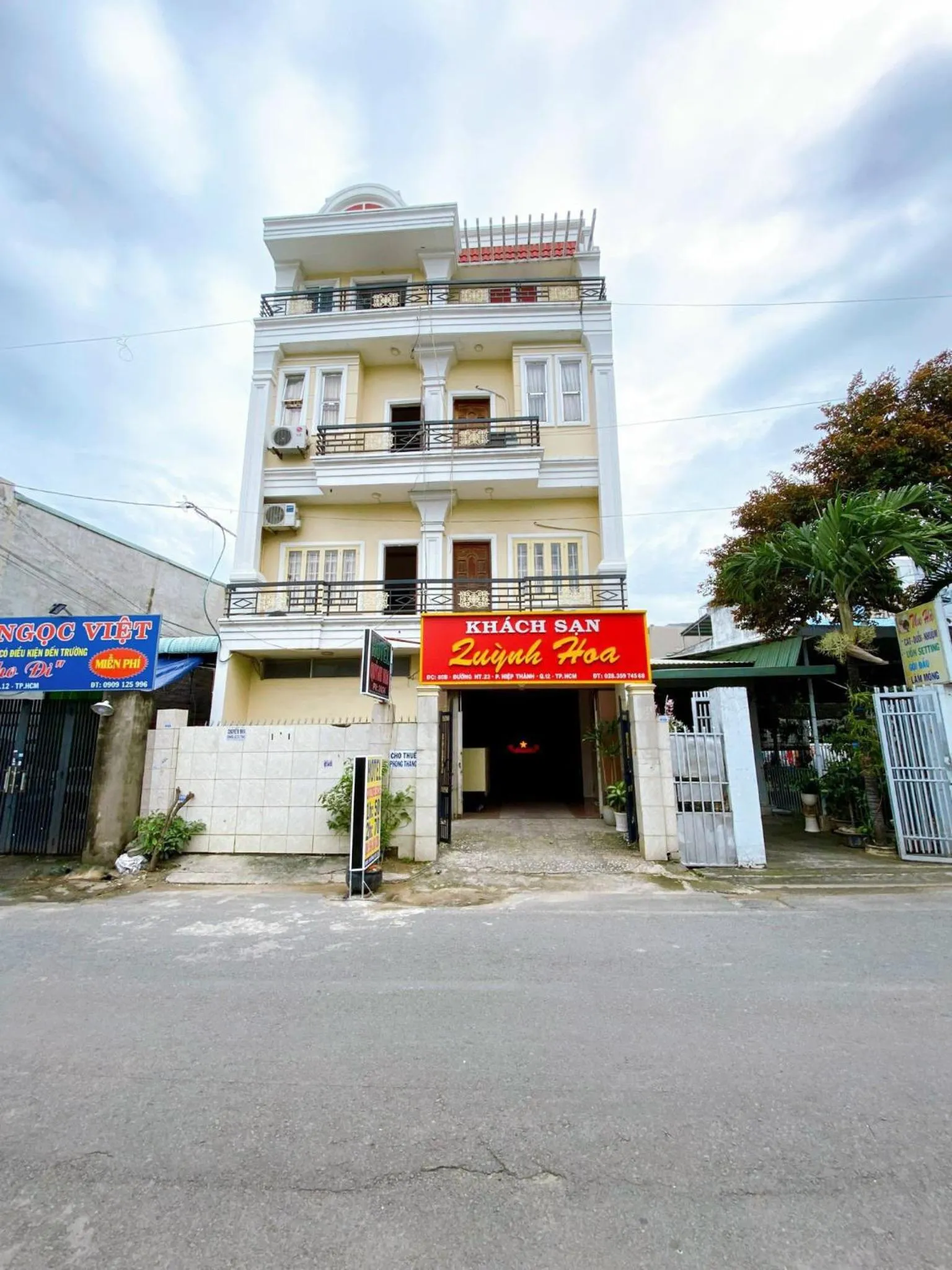 Property building in QUỲNH HOA HOTEL