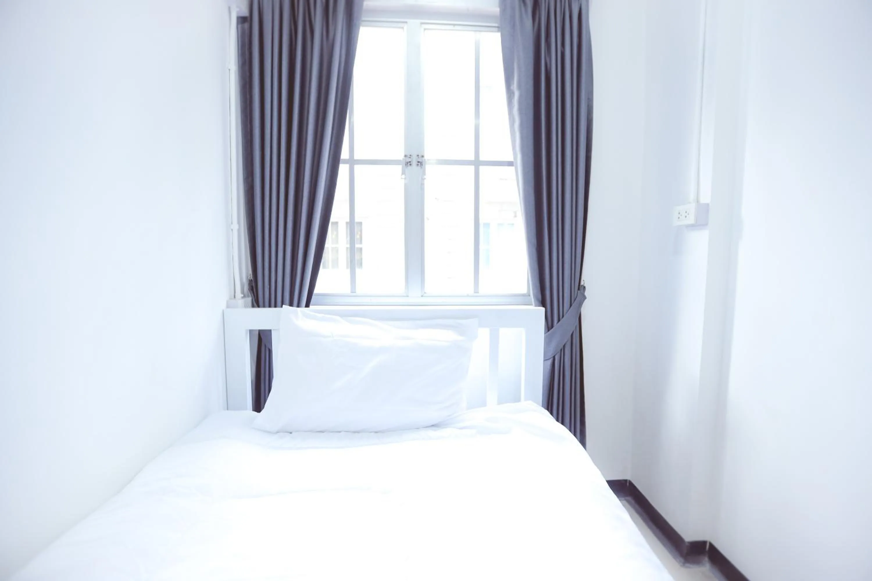 Bedroom, Bed in G5 Hostel