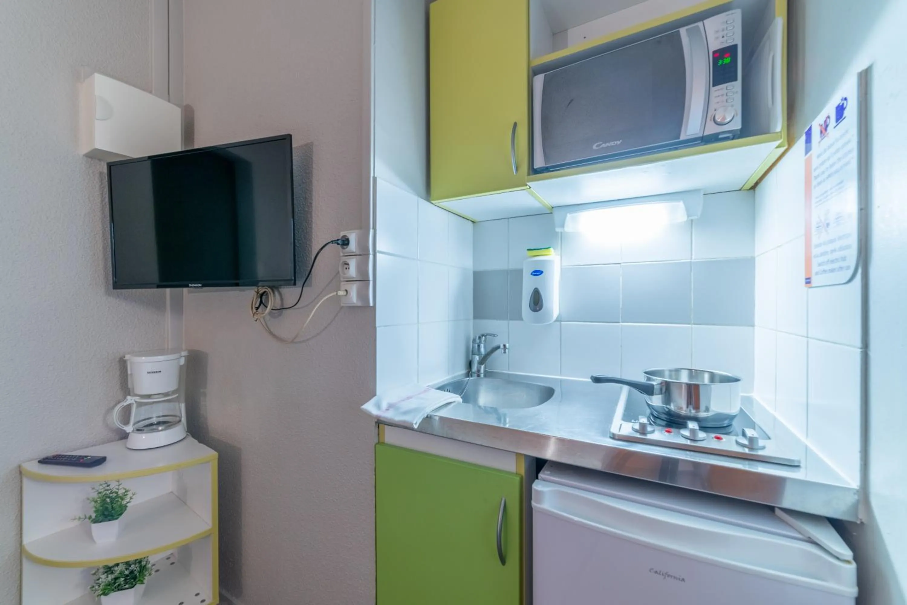 Montempô Appart'Hôtel CDG Goussainville