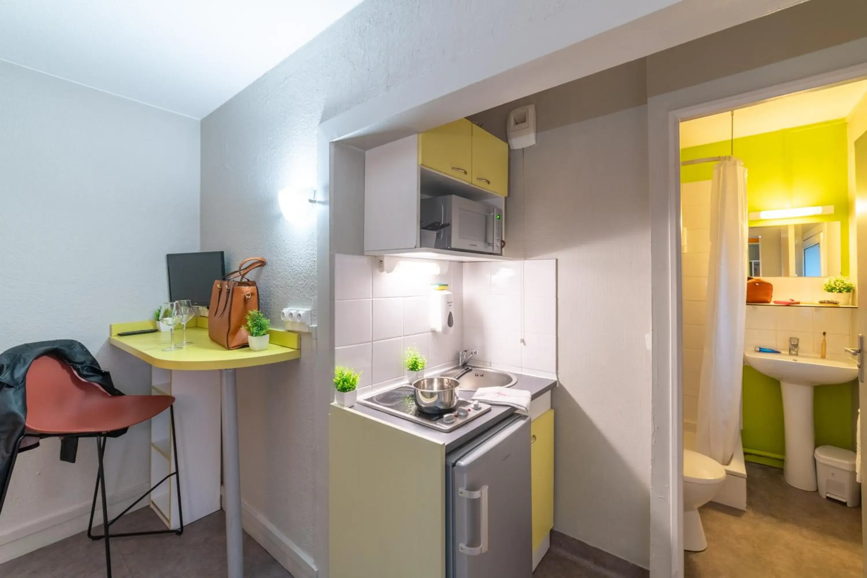 Double Studio in Montempô Appart'Hôtel CDG Goussainville Double Studio in Montempô Appart'Hôtel CDG Goussainville