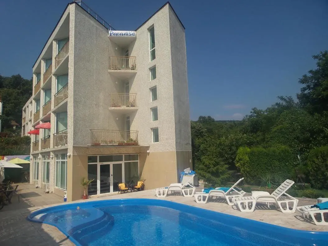 Hotel Paradise