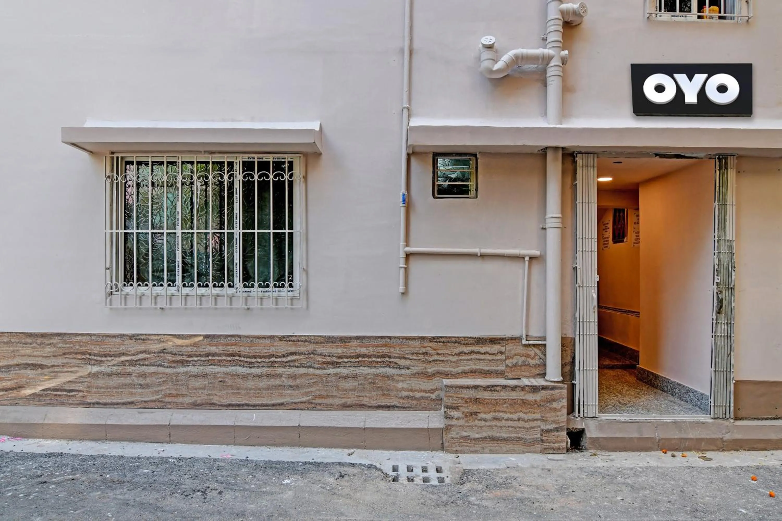 Facade/entrance in Super Hotel O Golden Palace