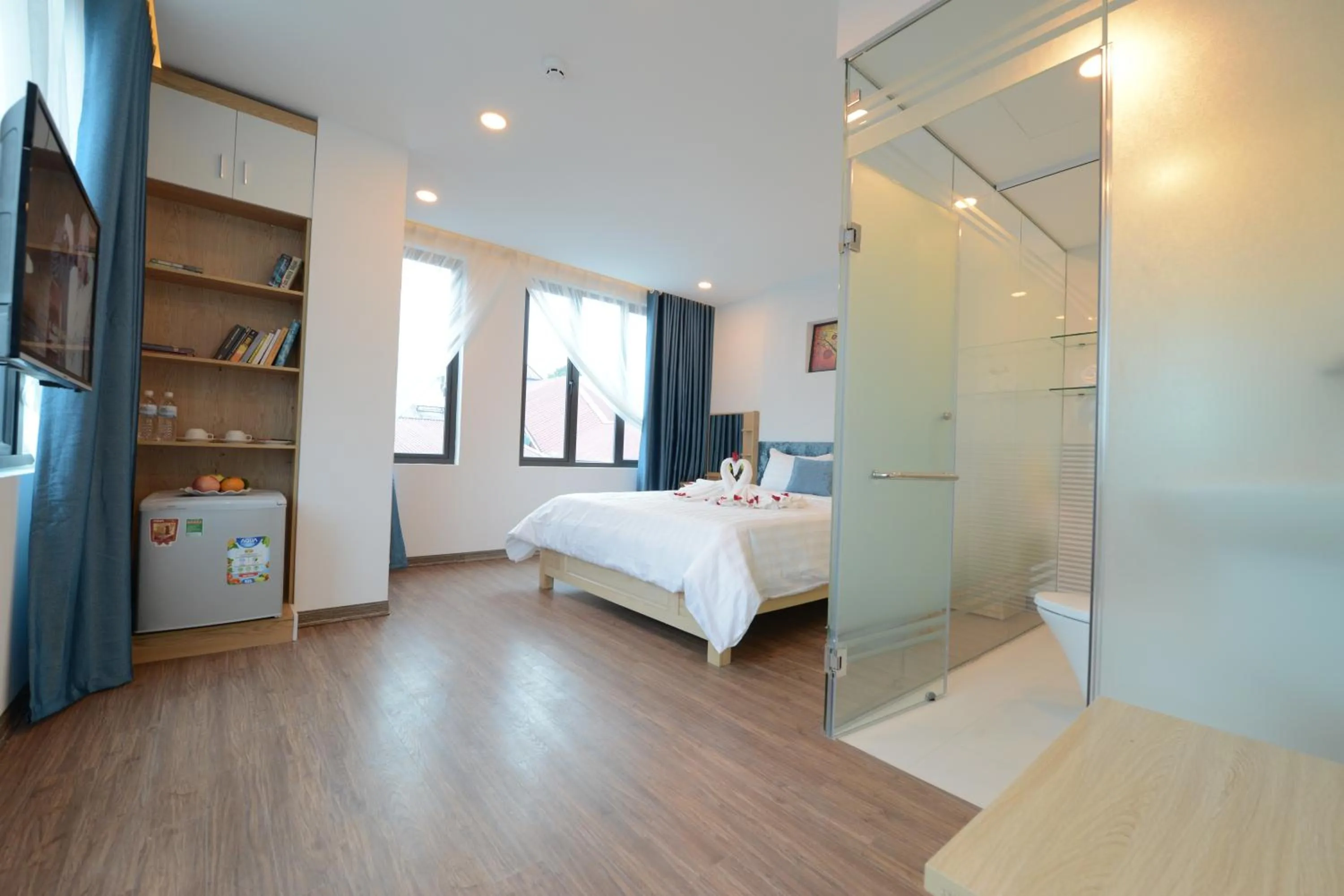 Photo of the whole room, Bed in Hanoi Prime Garden Hotel & Spa