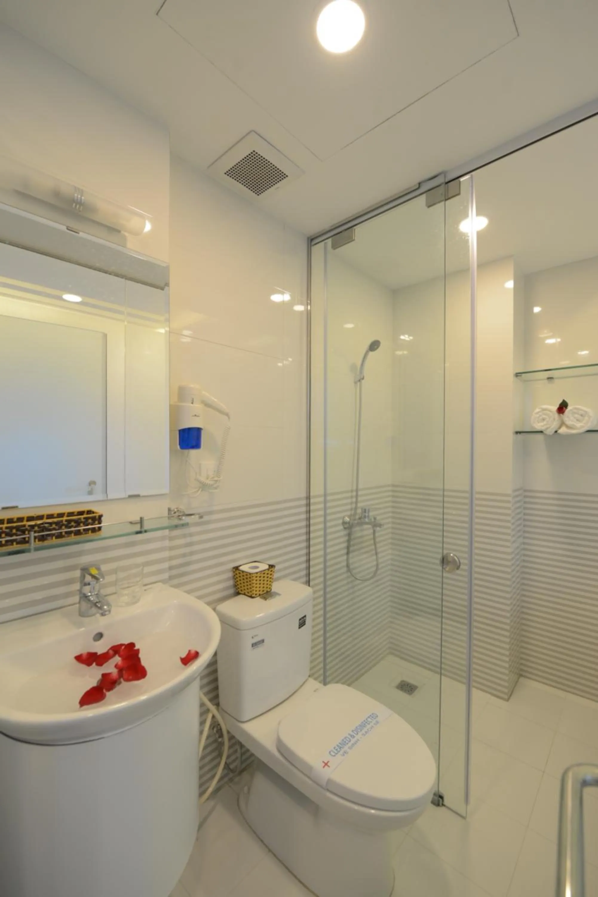 Bathroom in Hanoi Prime Garden Hotel & Spa