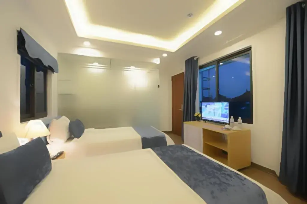 Triple Room in Hanoi Prime Garden Hotel & Spa Triple Room in Hanoi Prime Garden Hotel & Spa