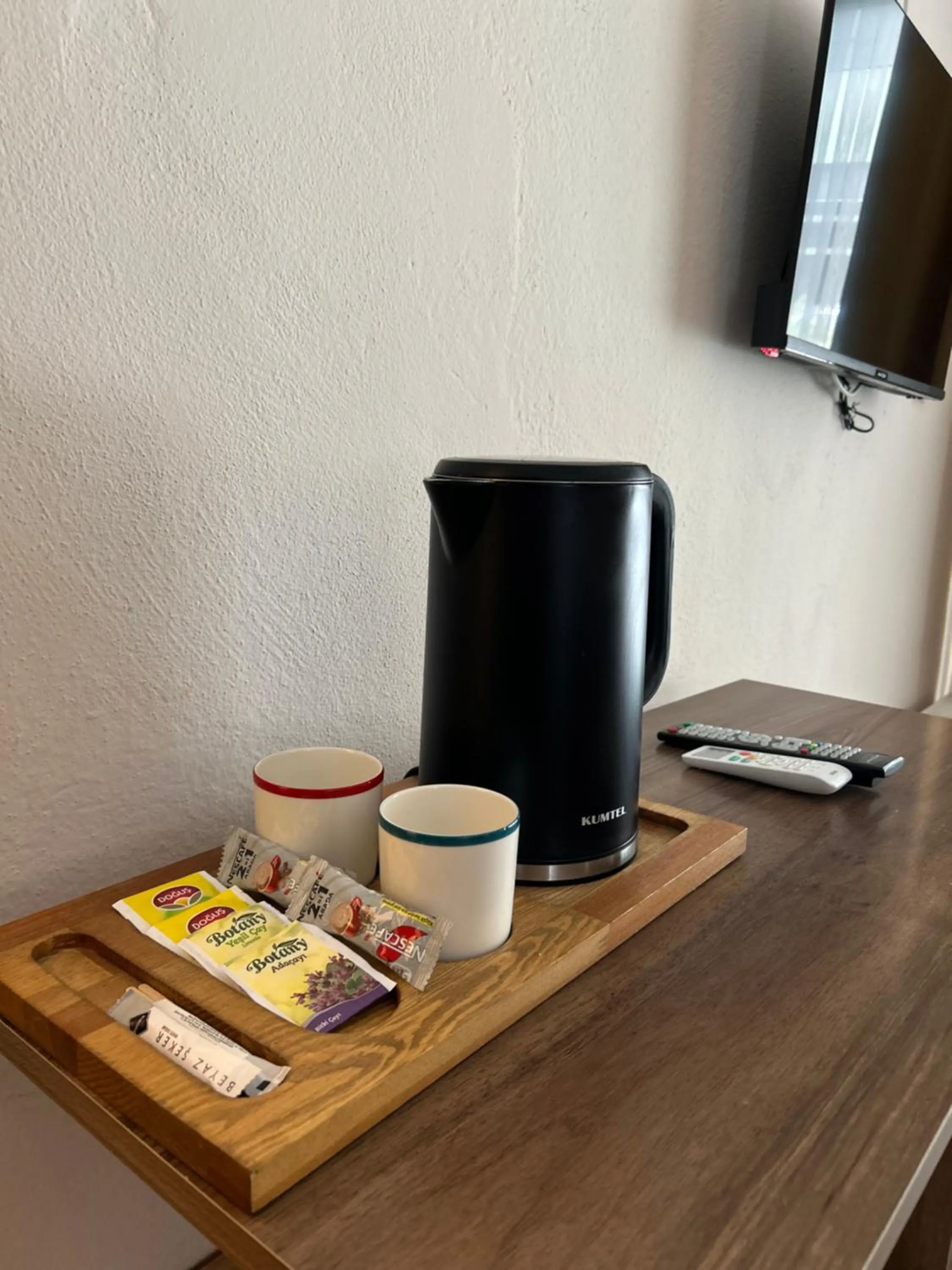 Coffee/tea facilities in Cord Hotel & Resort