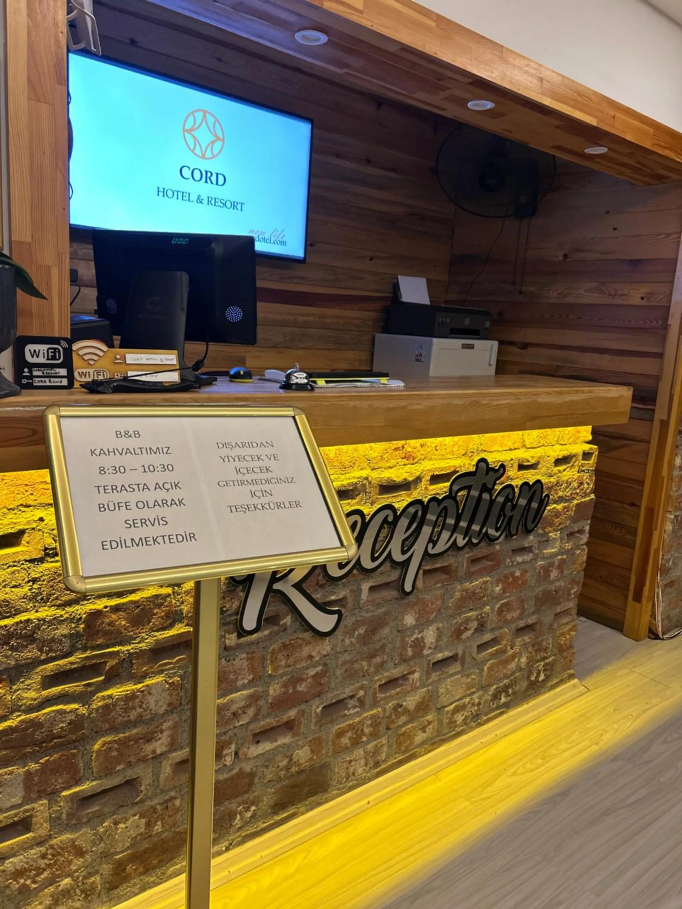 Logo/Certificate/Sign in Cord Hotel & Resort