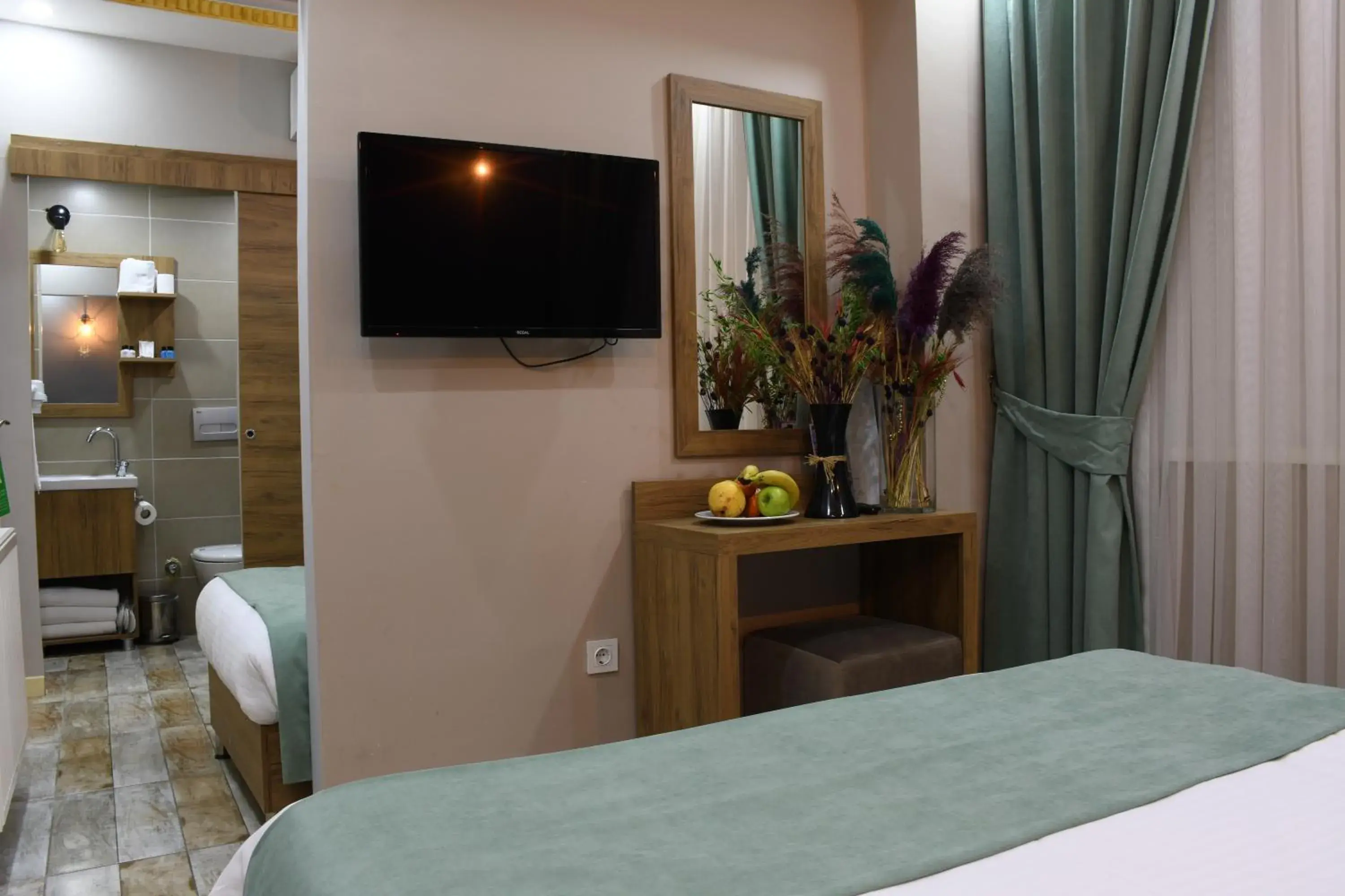 Twin Room in Cibali Hotel Istanbul Twin Room in Cibali Hotel Istanbul