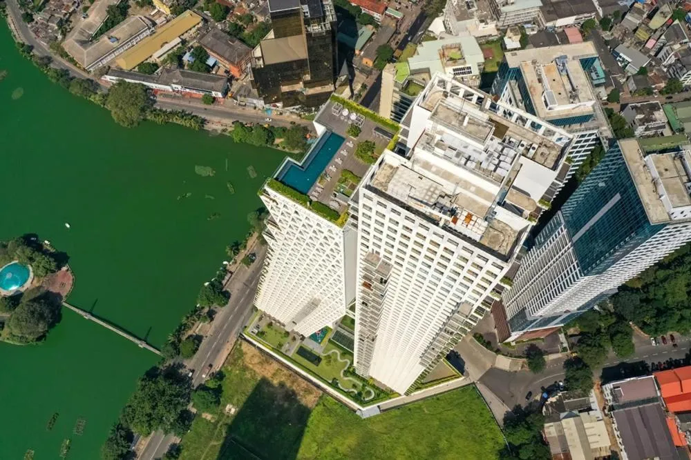 Property building in Luxe Colombo Heights