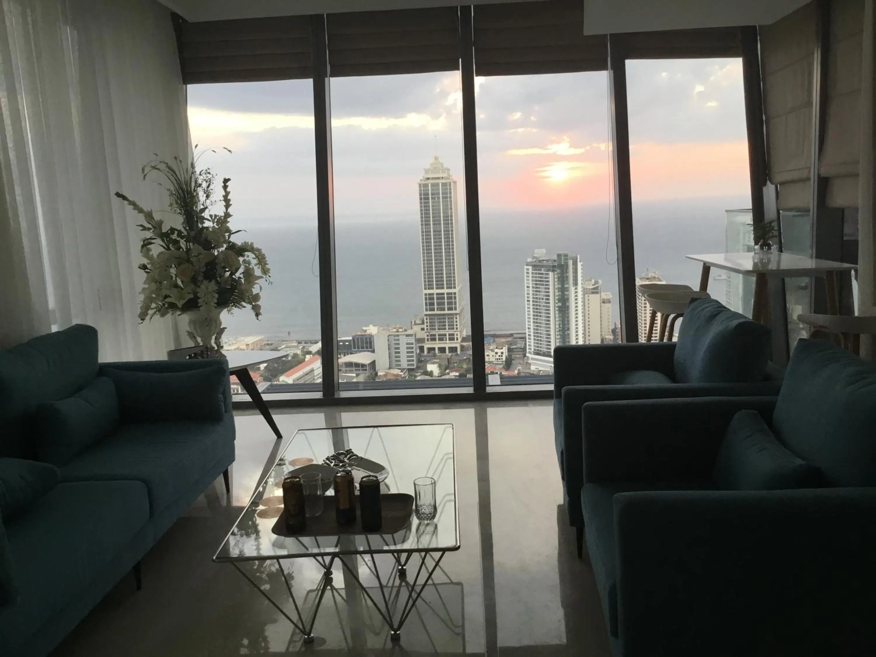 Luxe Colombo Heights