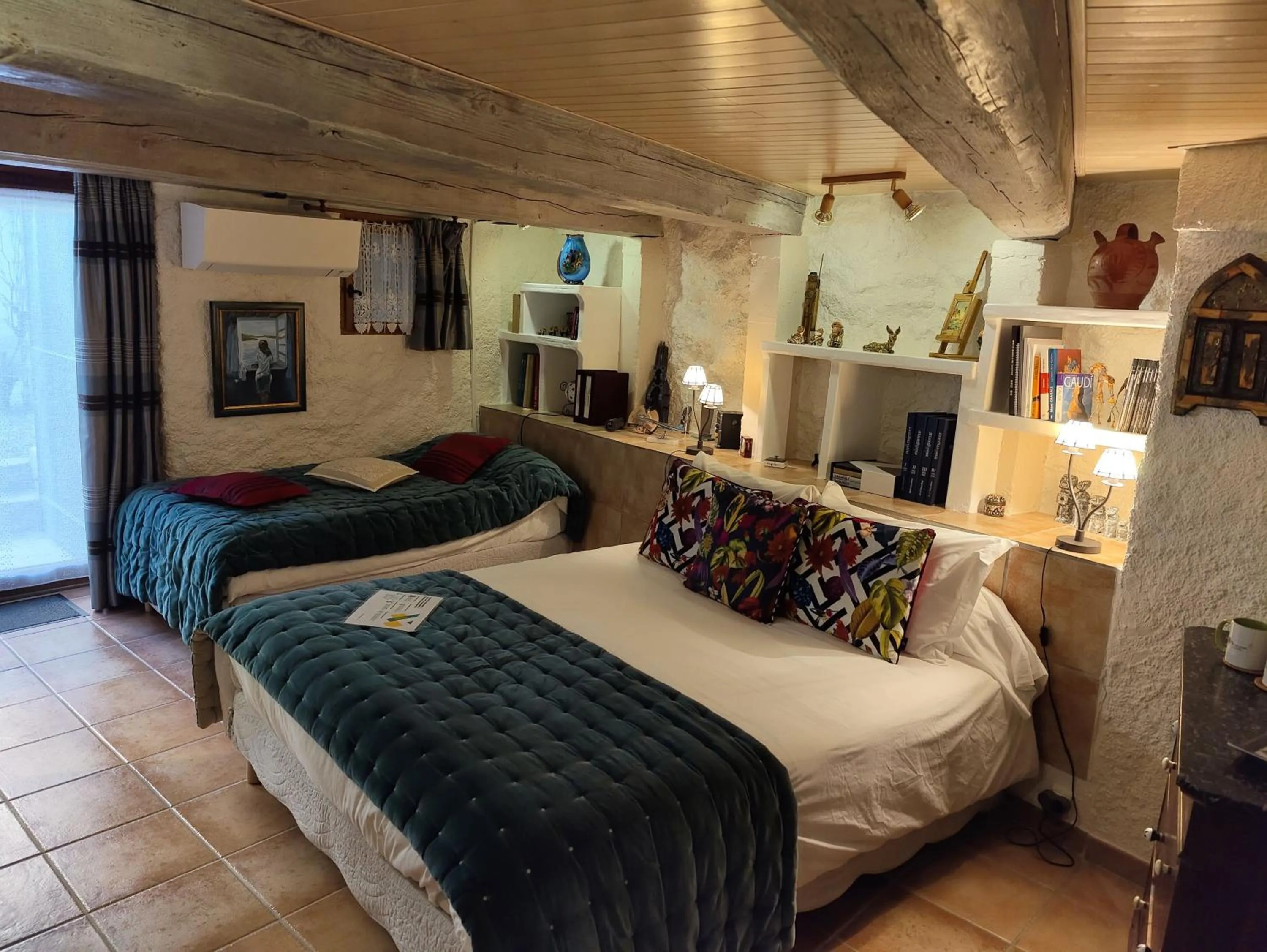 Bedroom, Bed in Mas Peu Del Causse