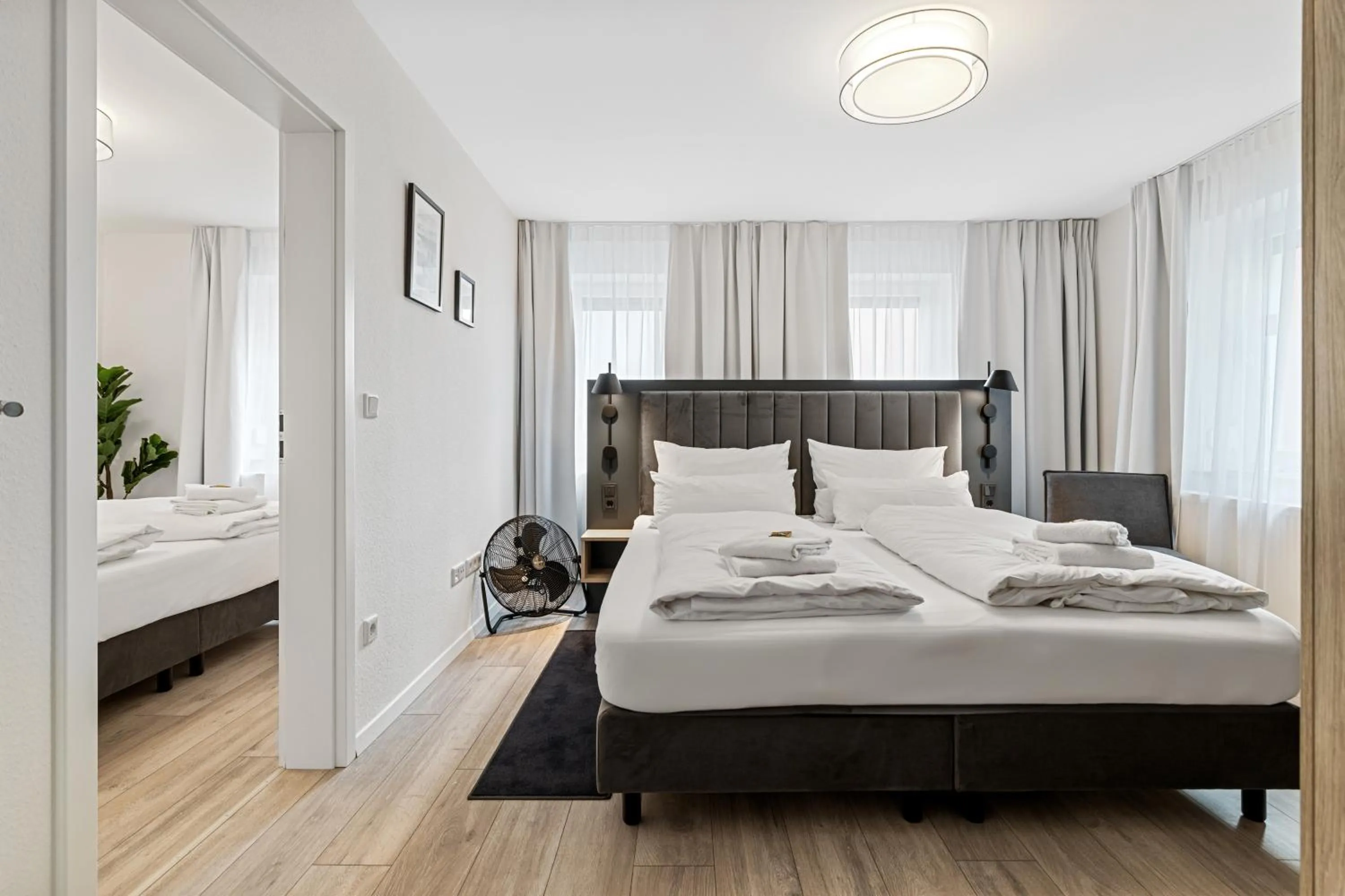 Bed in BRIGHT Herzogenaurach Zentrum