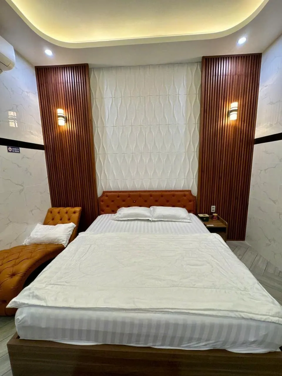 Bed in Bảo Ngọc Hotel