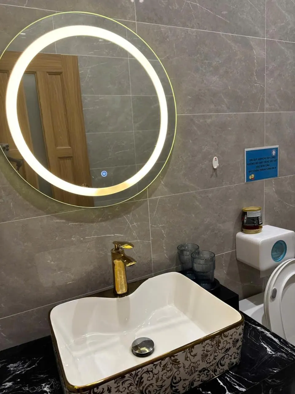 Toilet in Bảo Ngọc Hotel