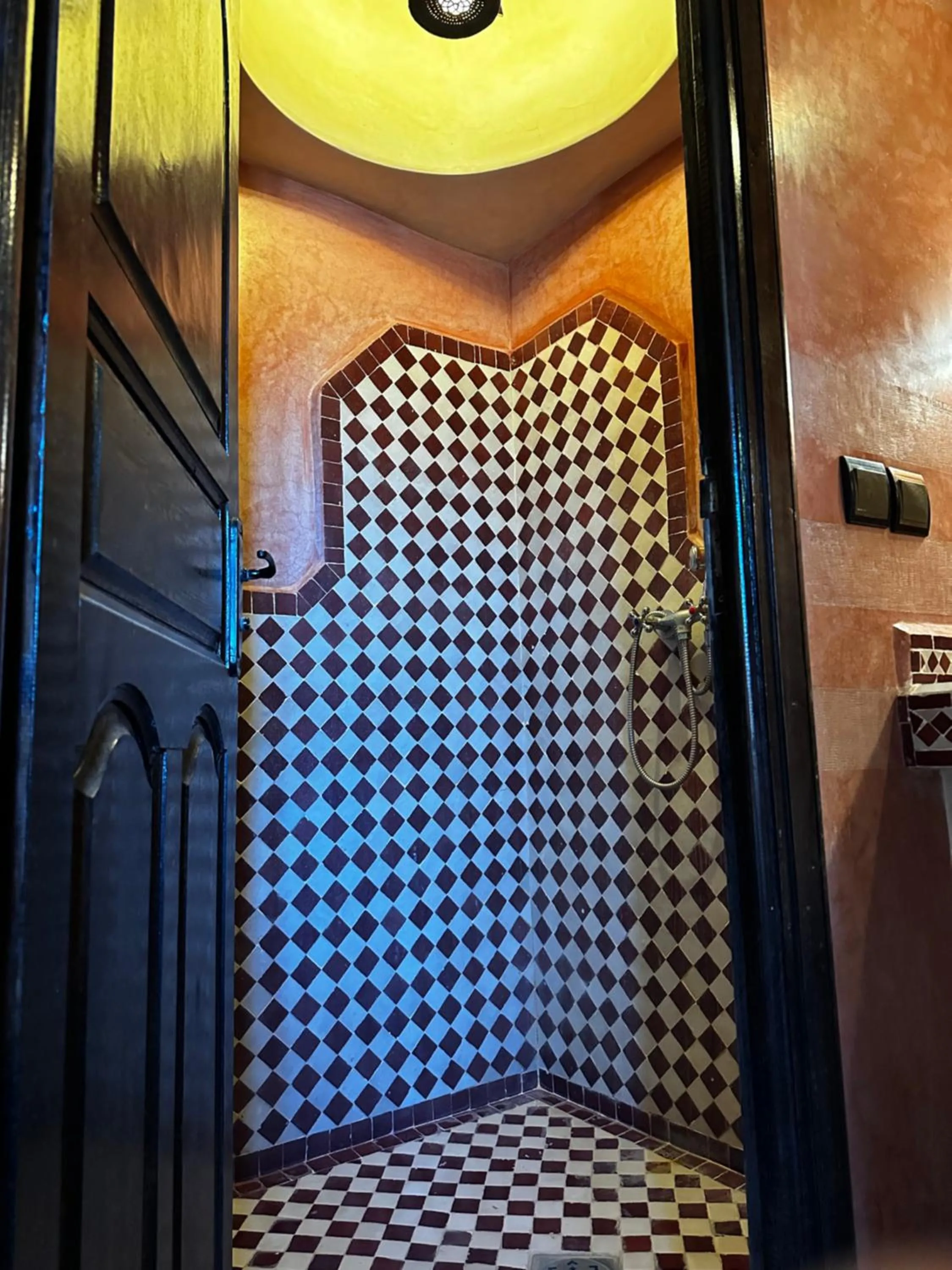 Shower in Dar Hassan Merzouga