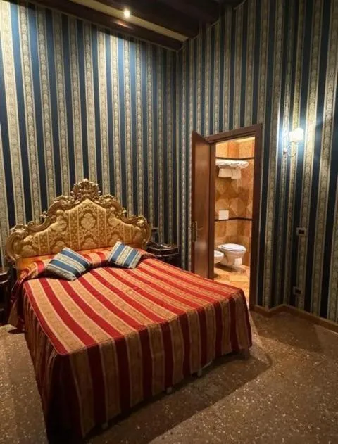 Bed in Ca' San Zaccaria