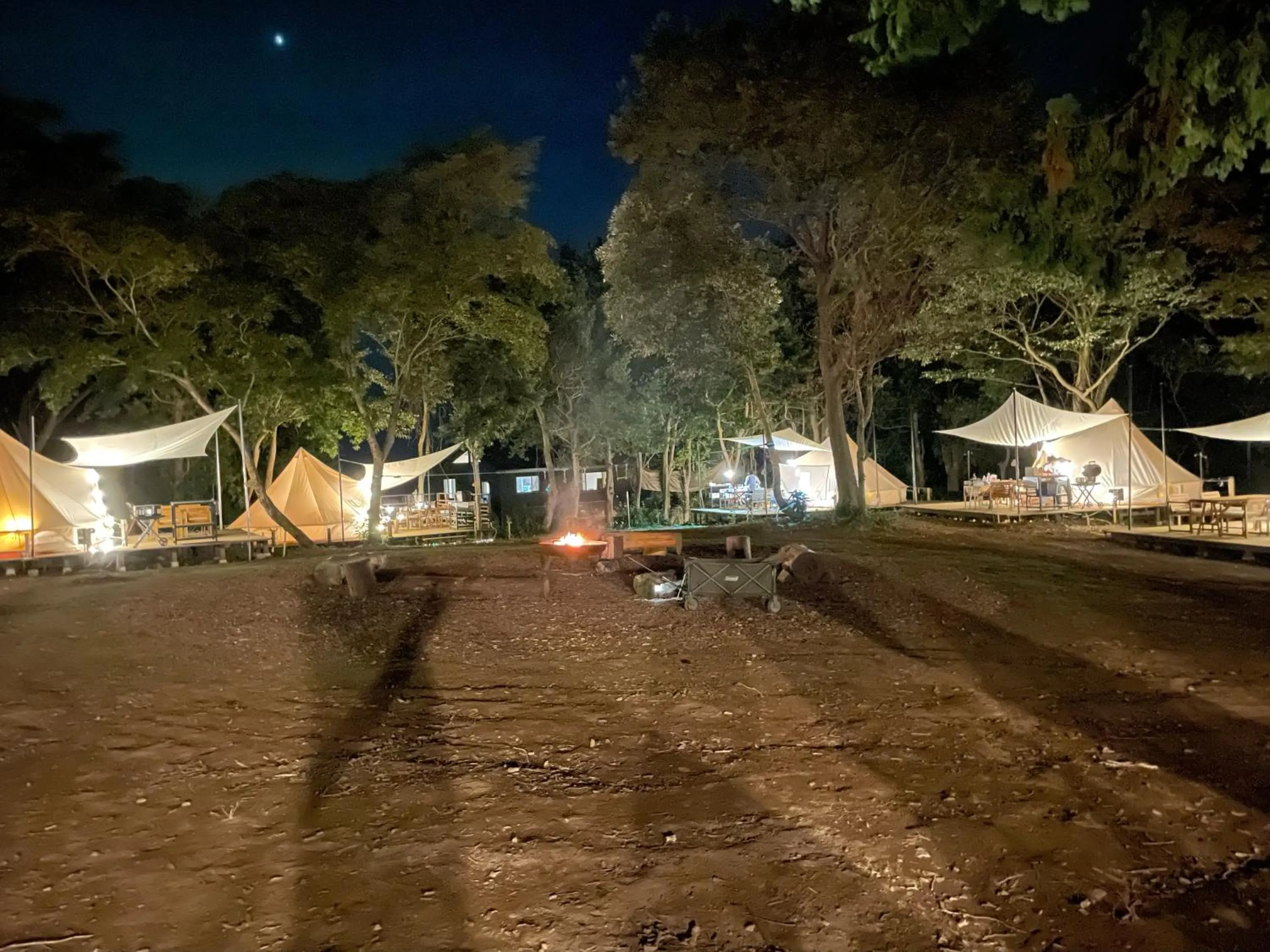 COUSCOUS Glamping Manazuru