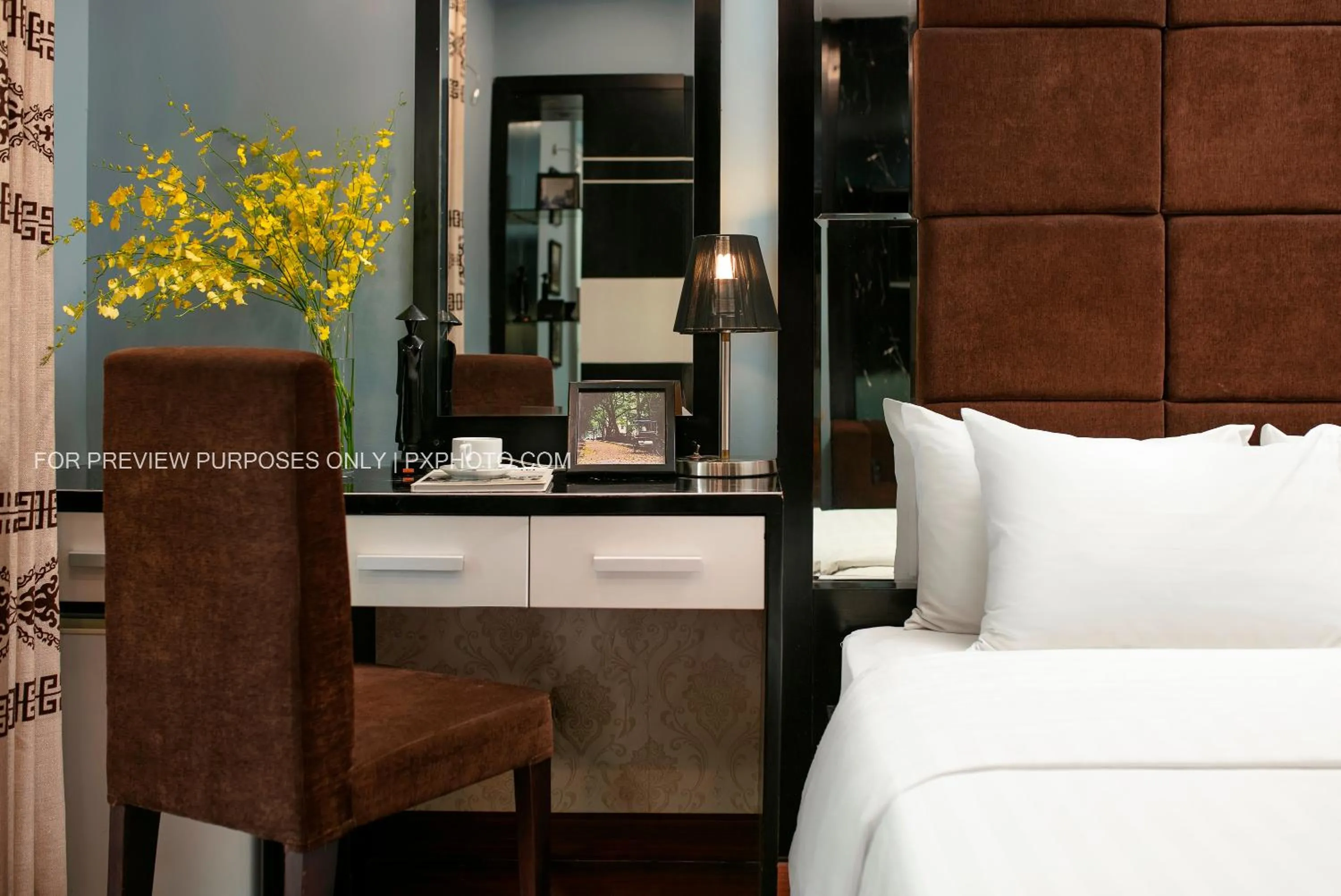 Seating area, Bed in The Silk Boutique Hotel & Spa - Old Quarter City Center