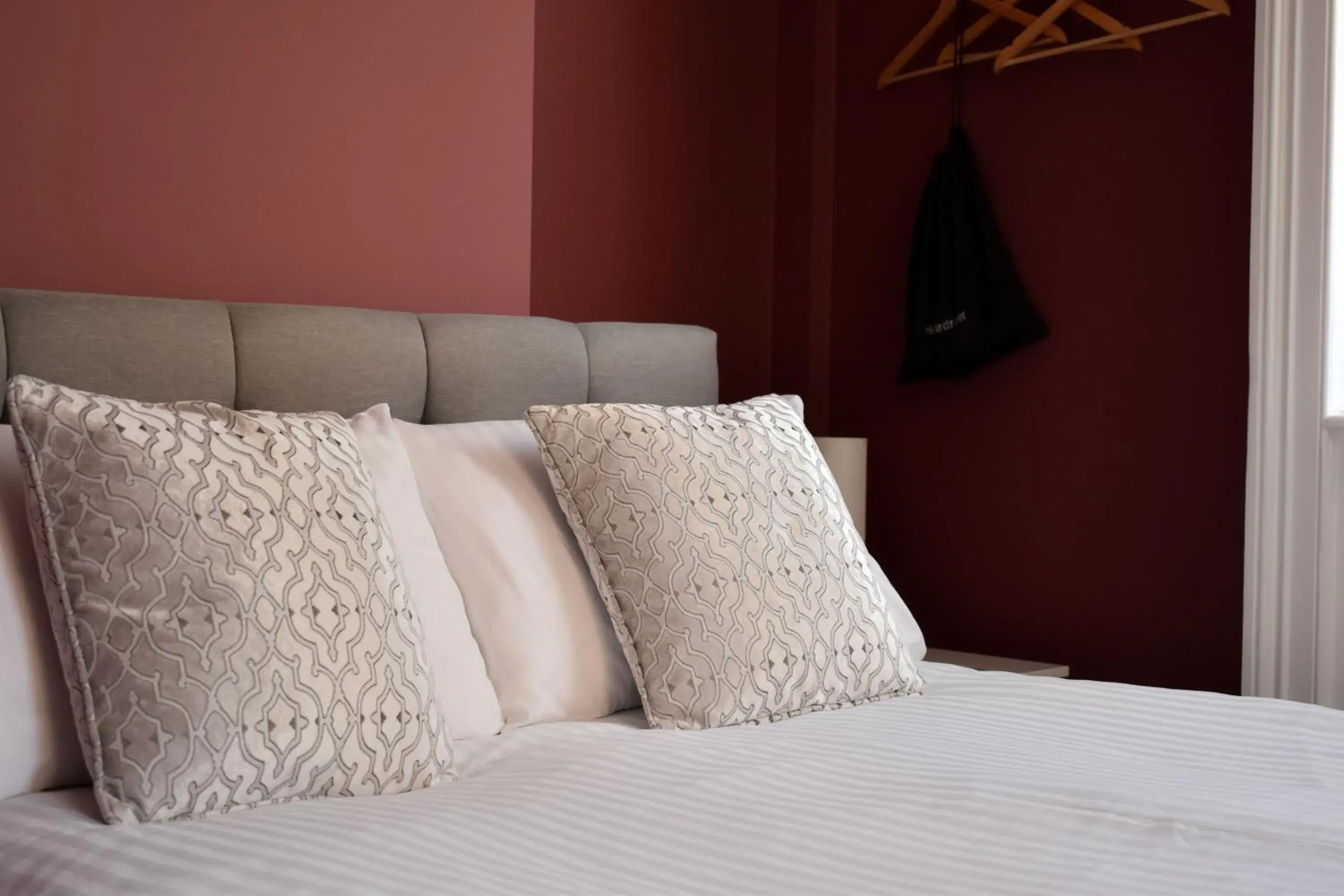 Economy Double Room - single occupancy in Grosvenor Place Guest House Economy Double Room - single occupancy in Grosvenor Place Guest House