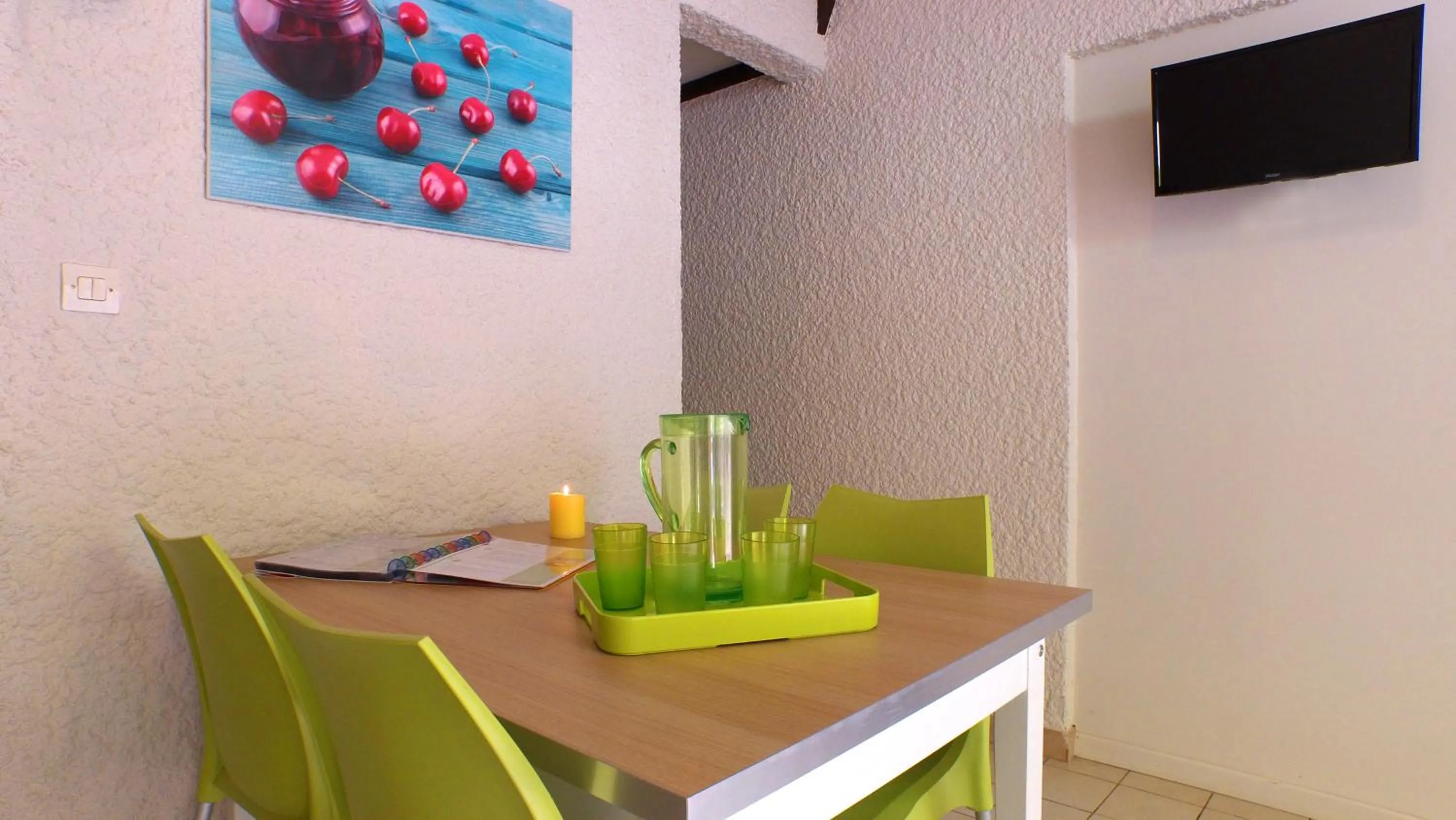 TV and multimedia in VVF Montagnac Hérault