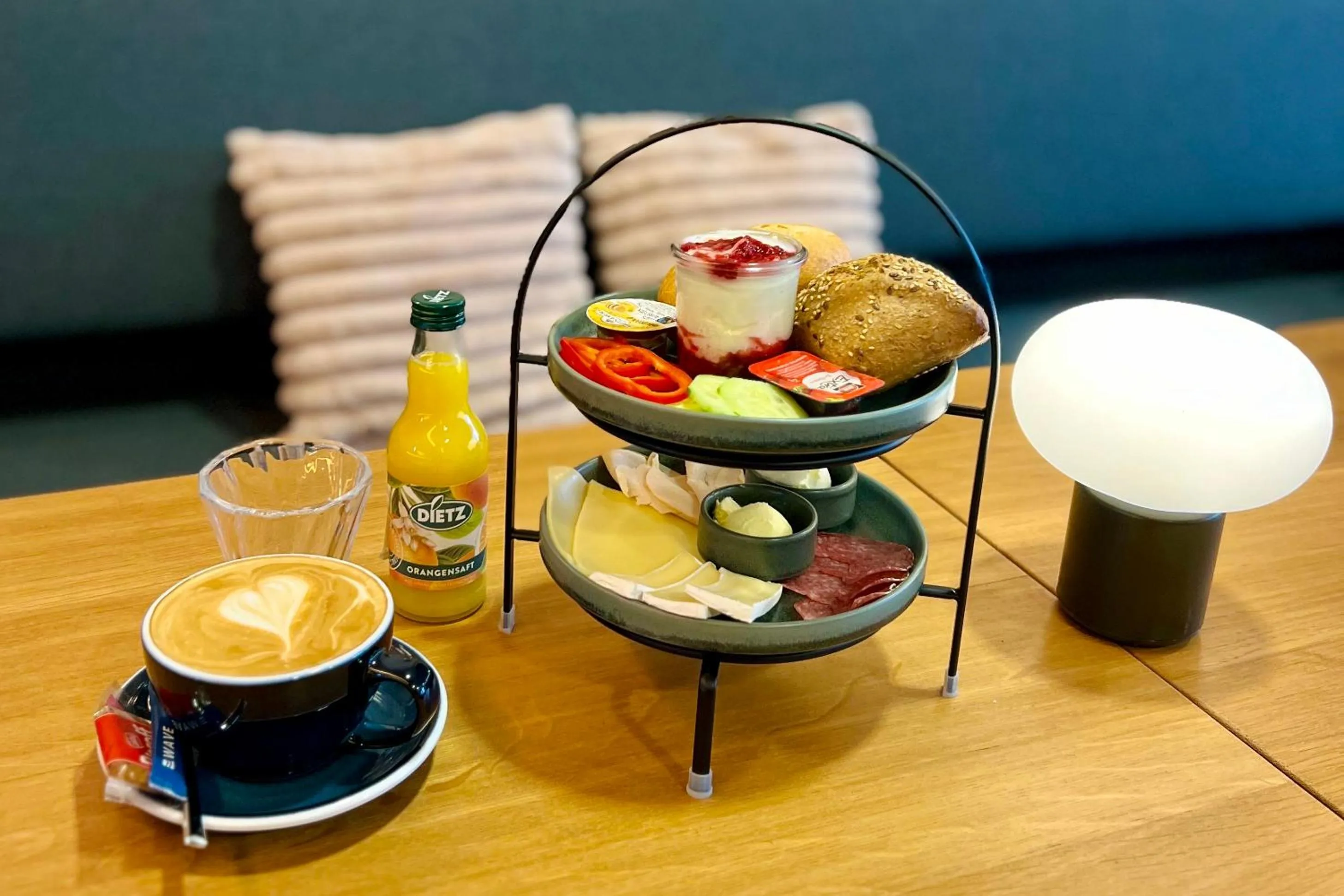 Breakfast in Waveboard Hotel & Boardinghouse