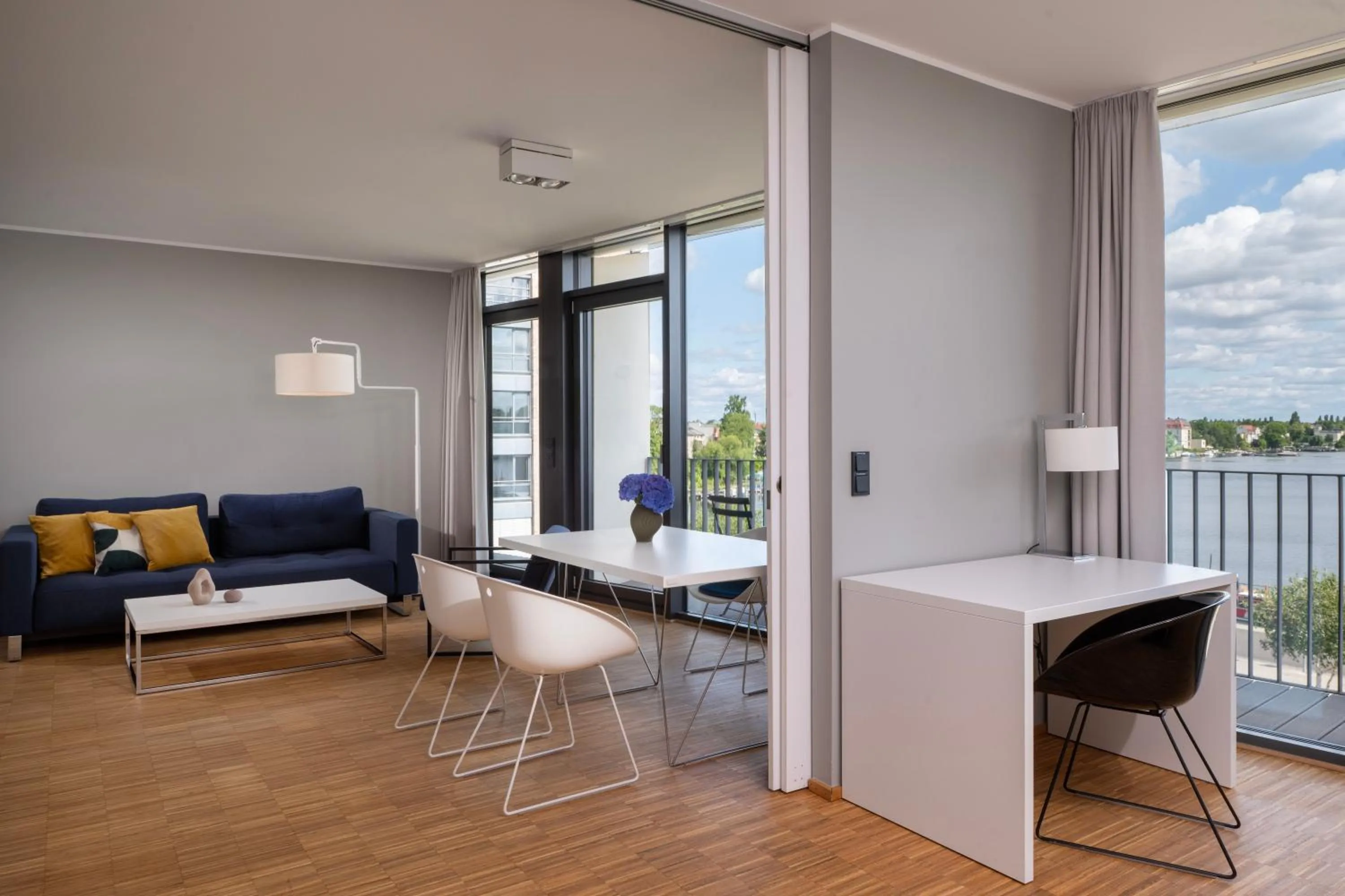 Seating area in Waveboard Hotel & Boardinghouse