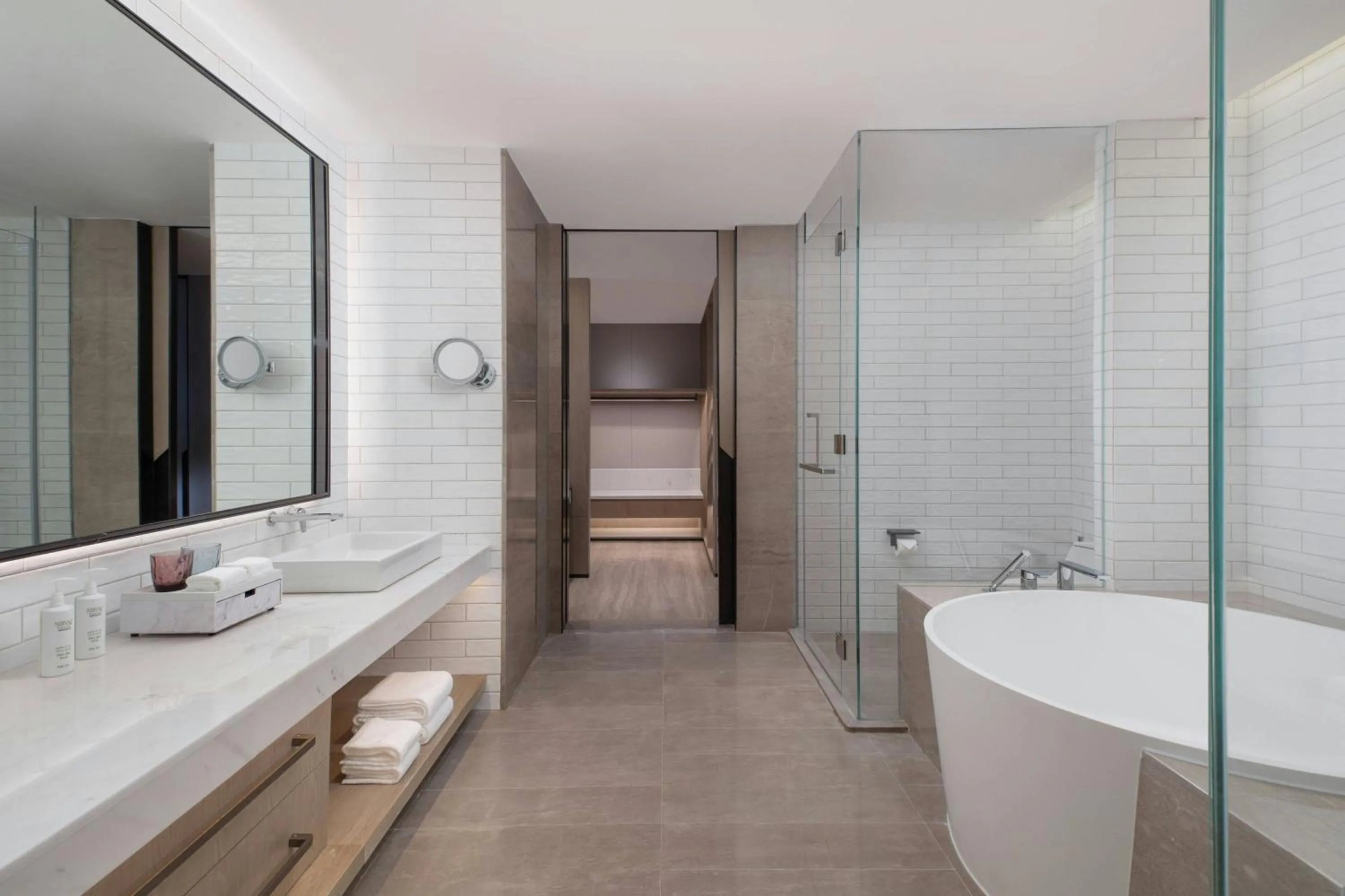 Bathroom in Courtyard by Marriott Beijing Changping