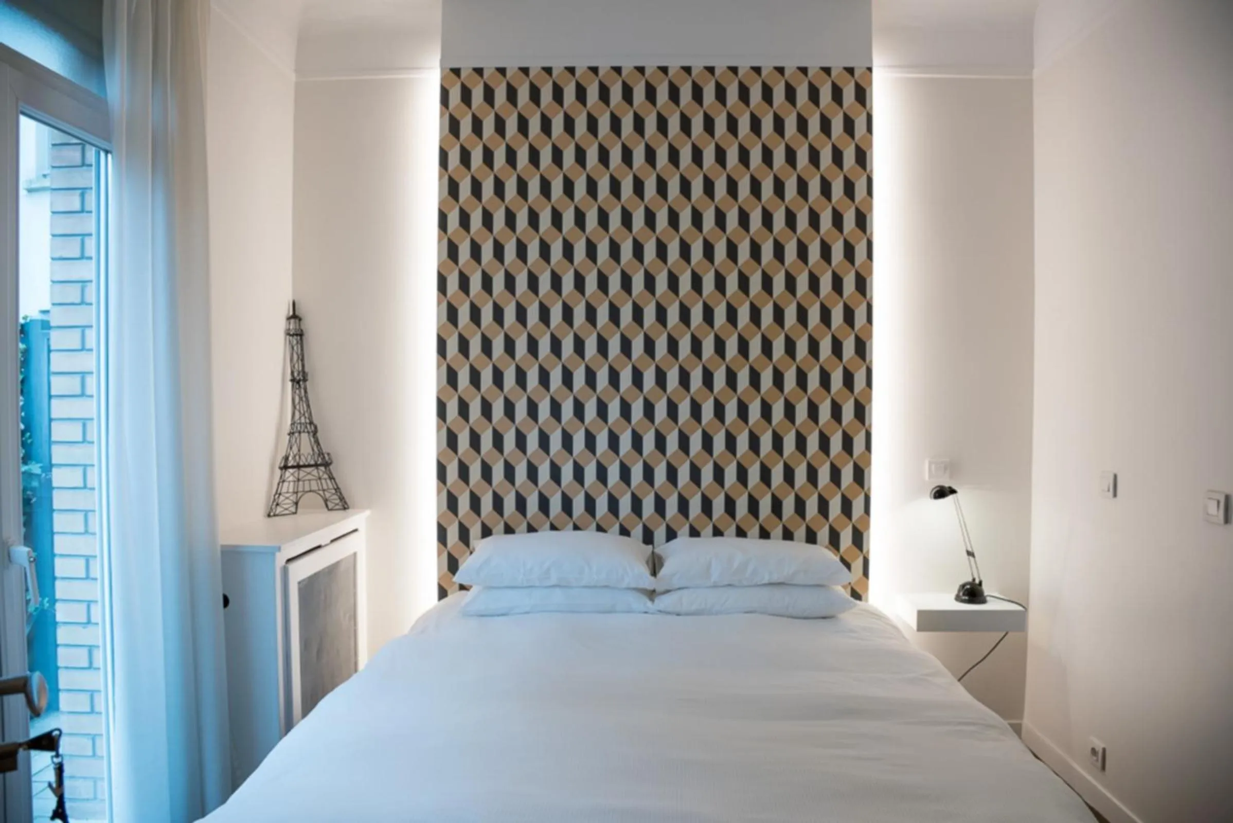 Bed in La Villa Paris - B&B