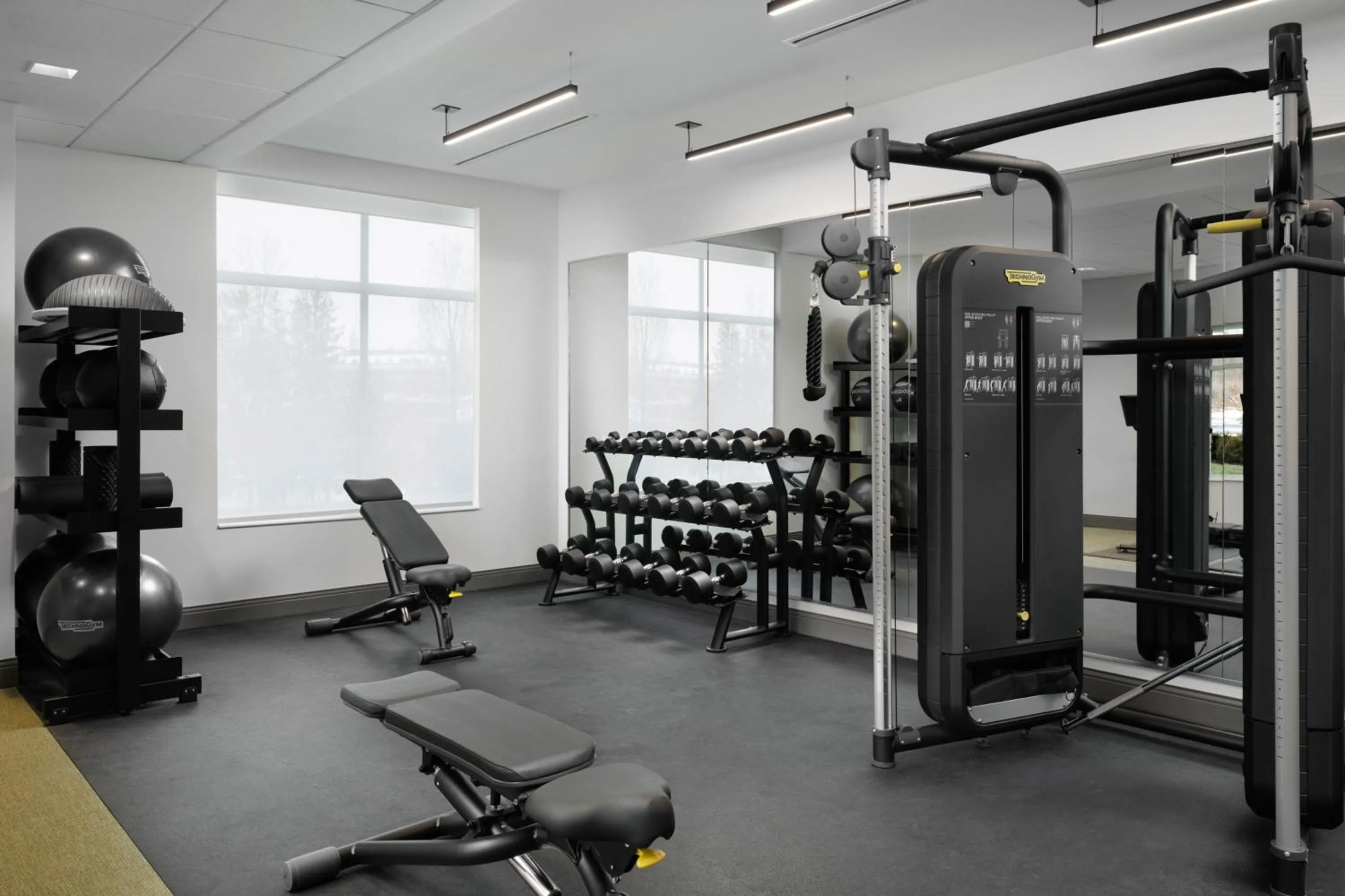 Fitness centre/facilities in Inn at Bellefield Residence Inn by Marriott