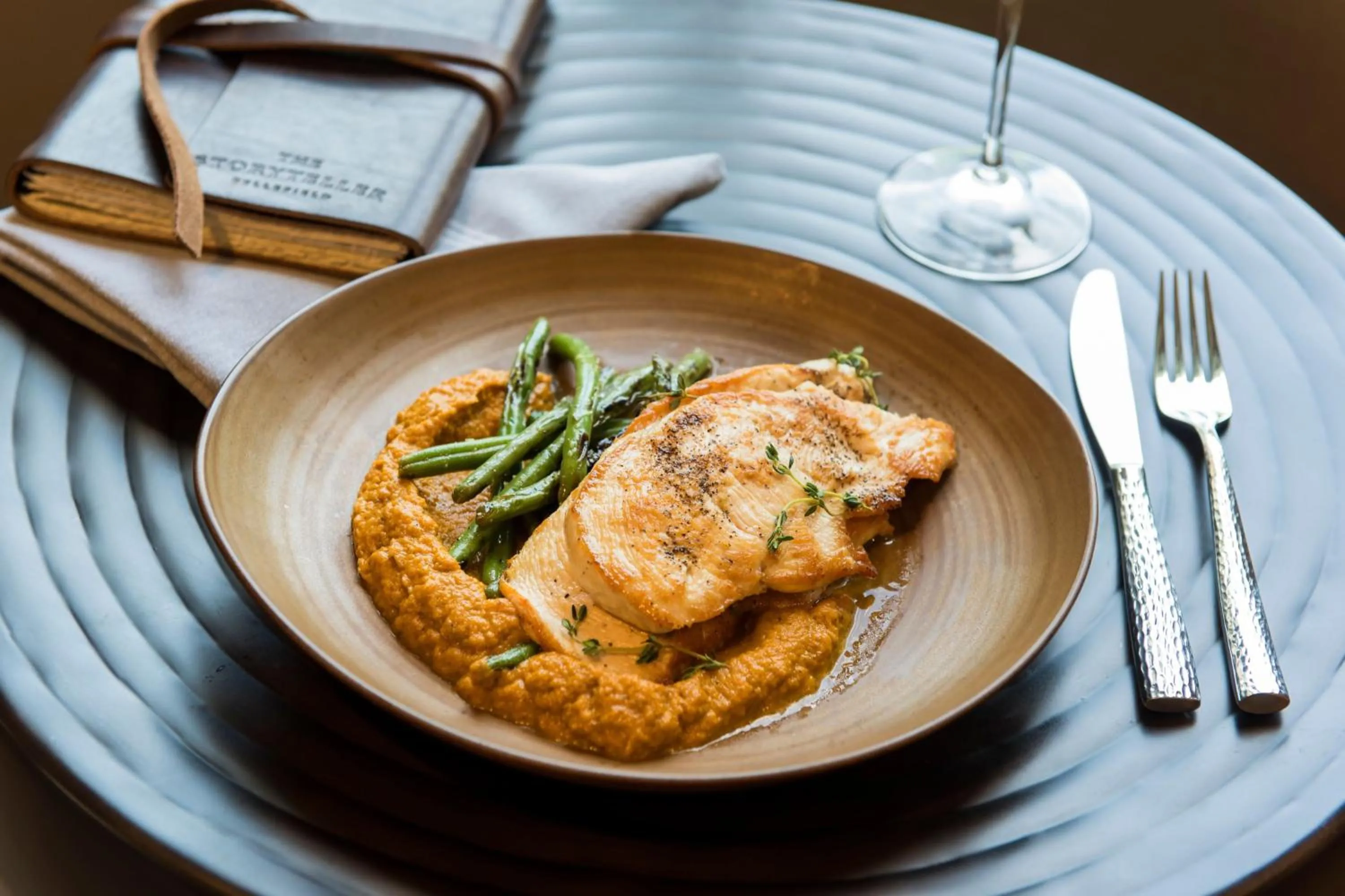 Restaurant/places to eat in Inn at Bellefield Residence Inn by Marriott