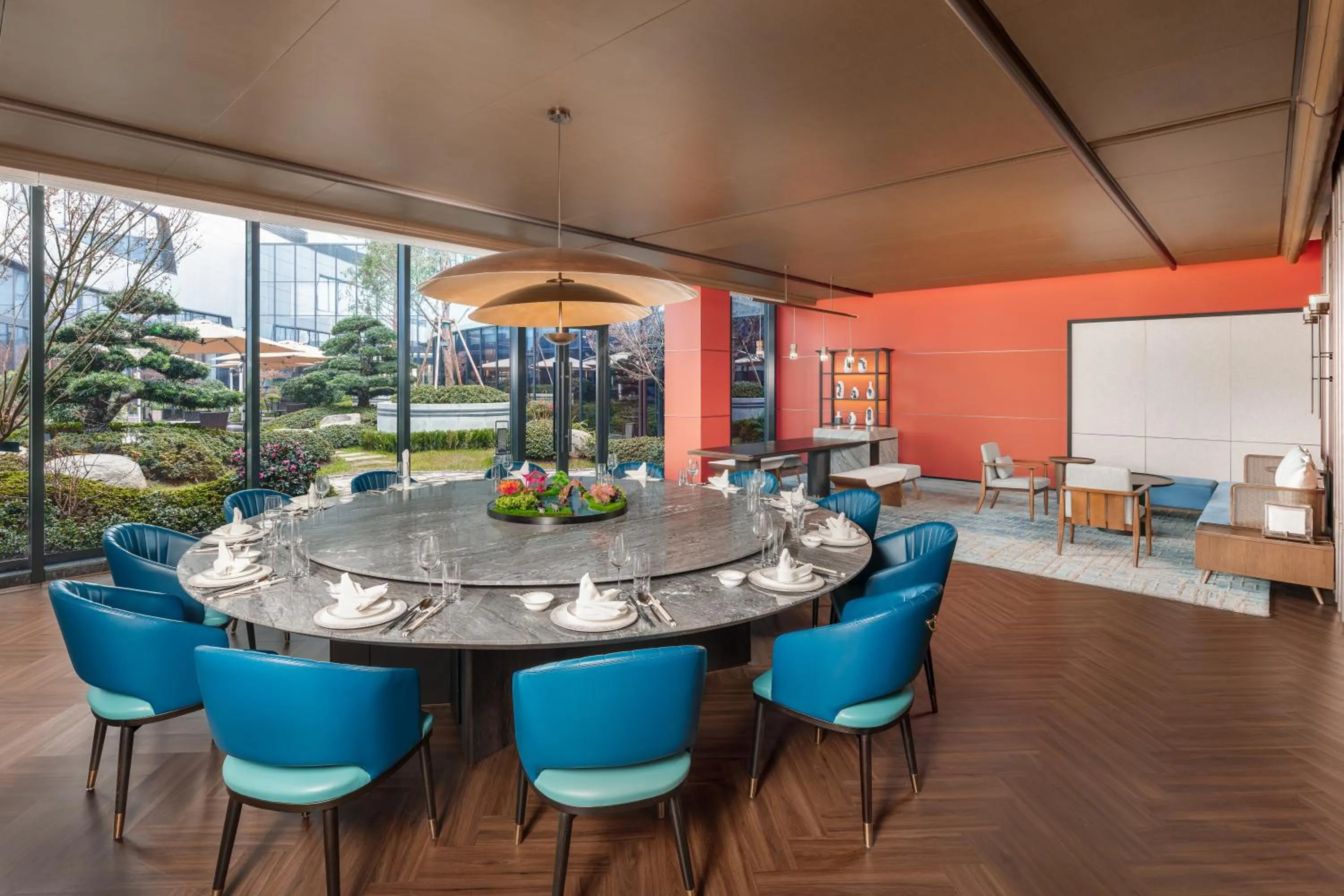 Restaurant/places to eat in Sheraton Pujiang