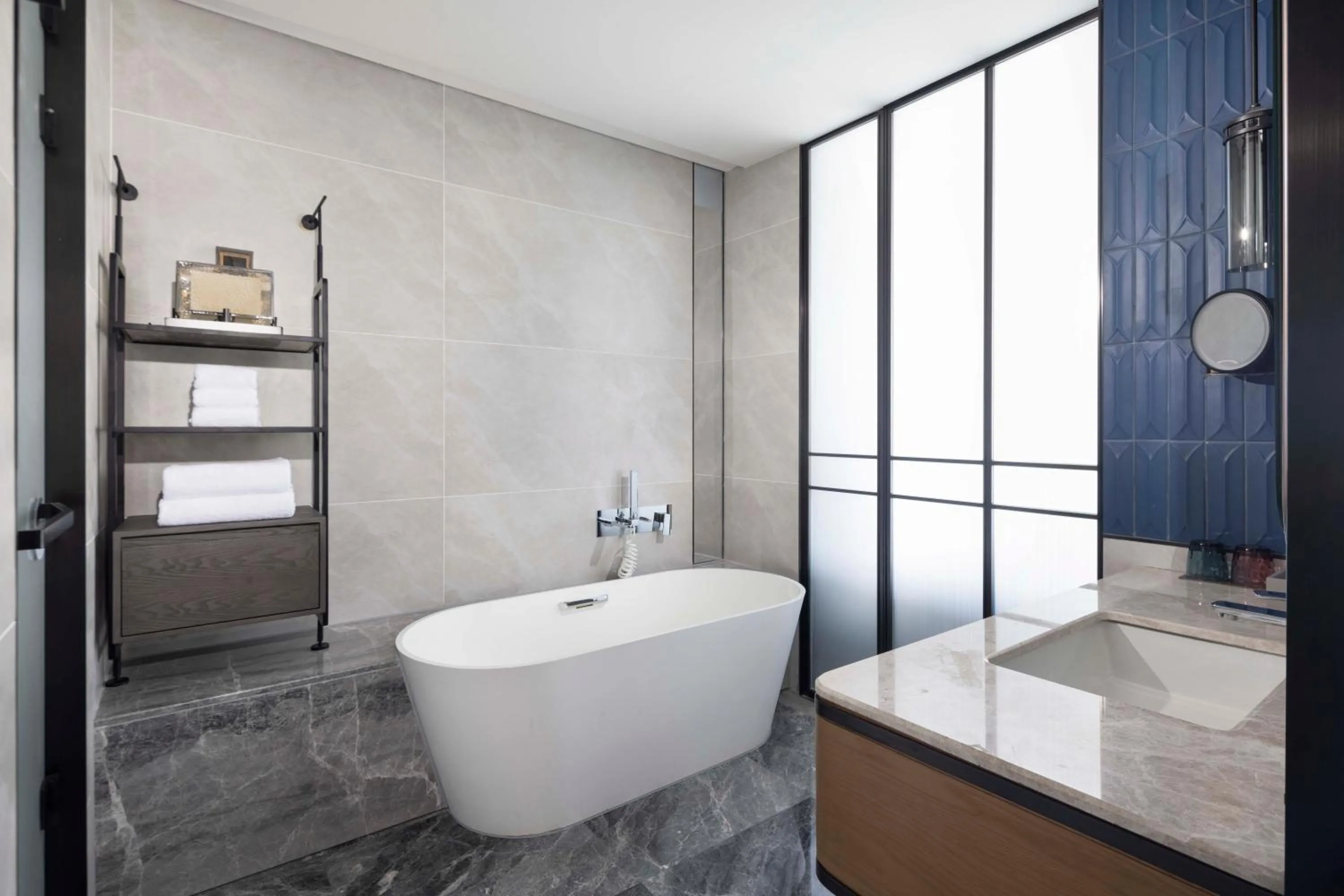 Toilet in Sheraton Pujiang